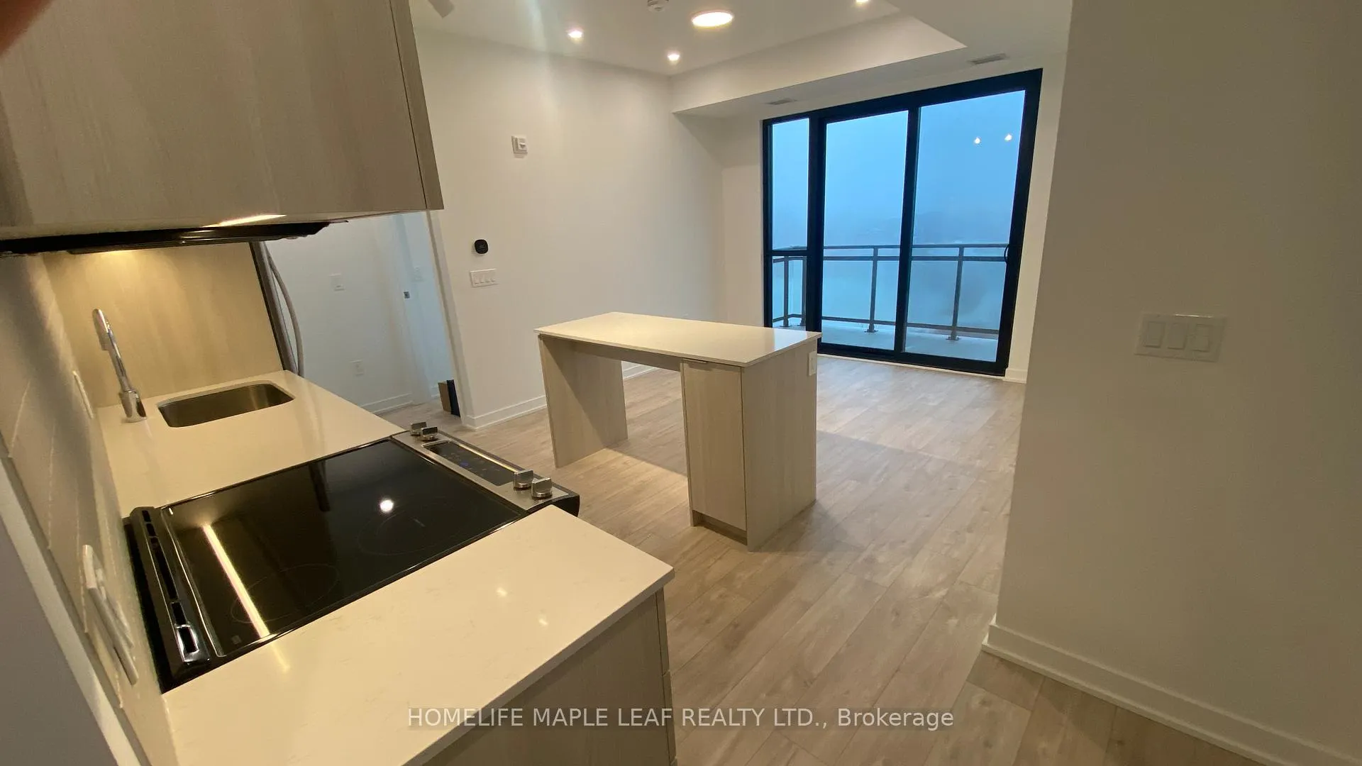 Photo 3 of Unit 512, 720 Whitlock Avenue E, Milton, Cobban — HOMEH