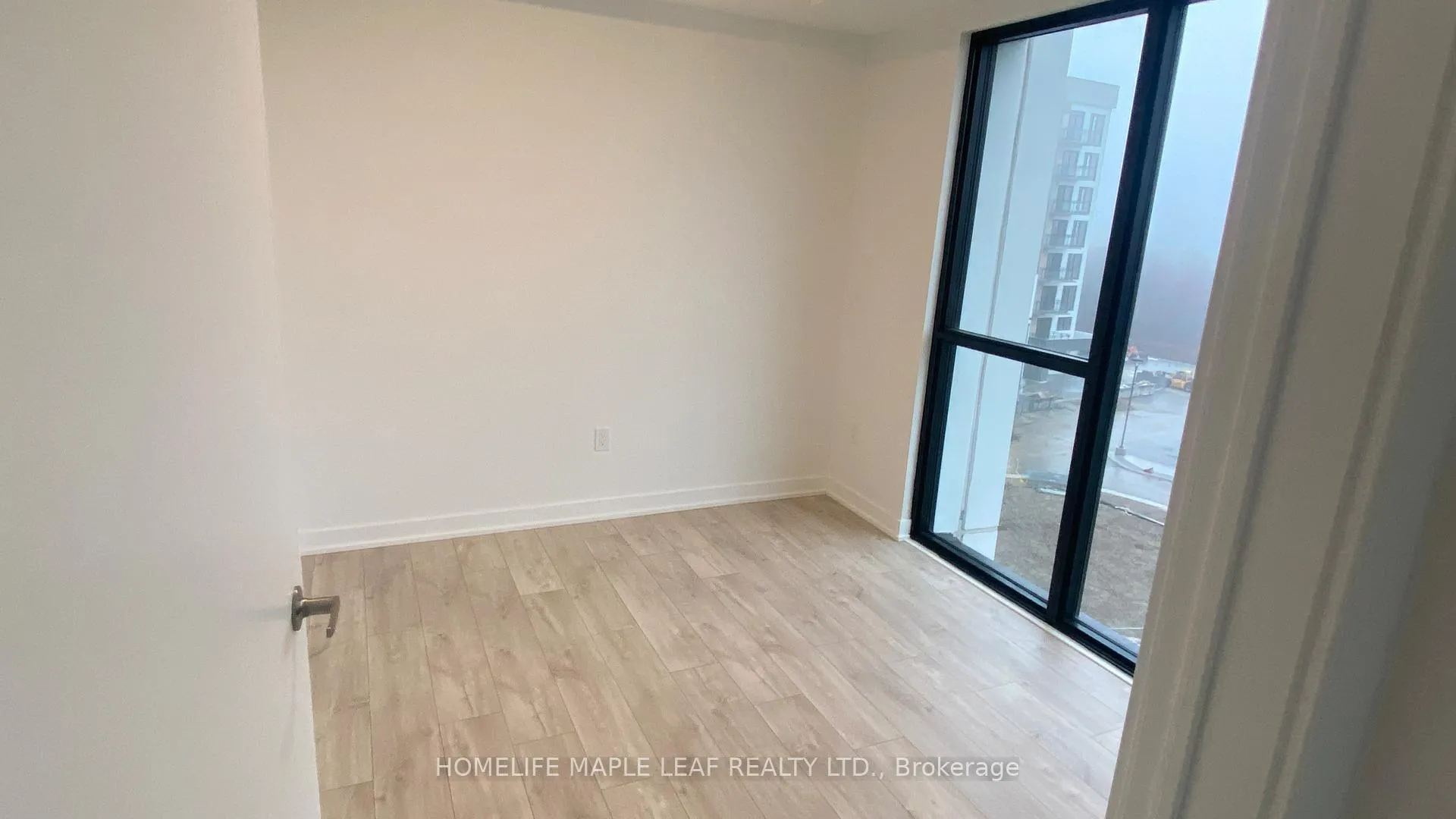 Photo 6 of Unit 512, 720 Whitlock Avenue E, Milton, Cobban — HOMEH