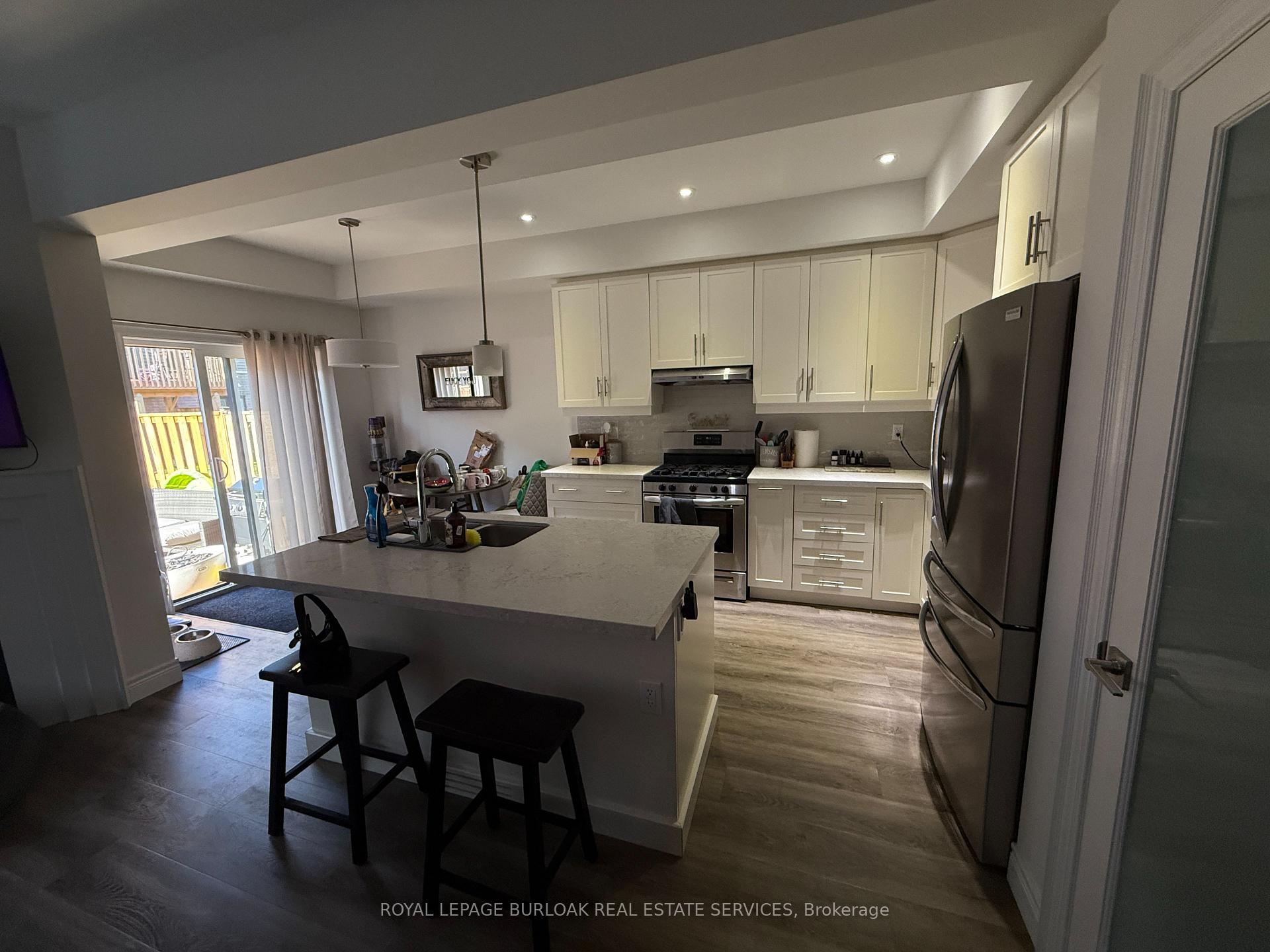 Photo 3 of 53 Southam Lane, Hamilton, Mountview — HOMEH