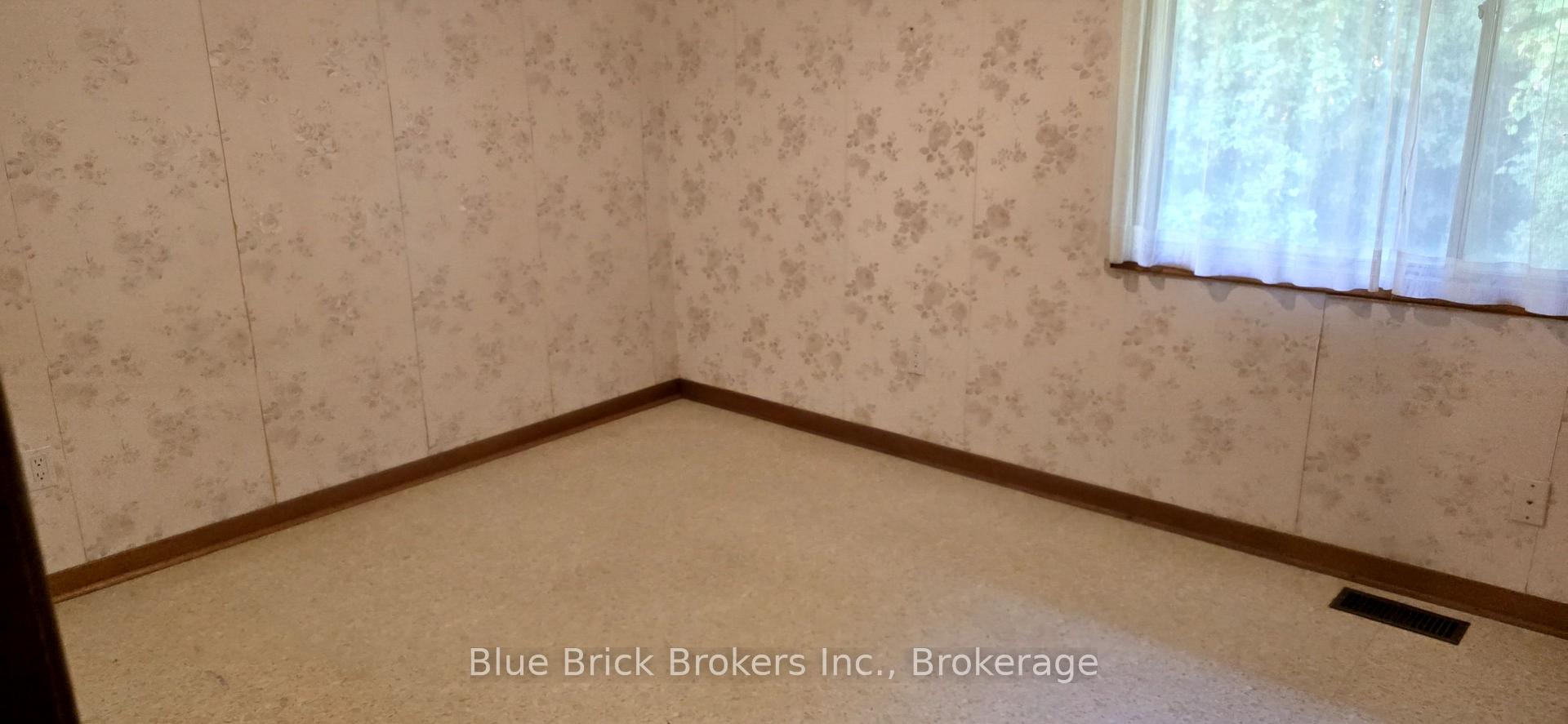 Photo 9 of 10440 Sinclair Drive N, Middlesex Centre, Ilderton — HOMEH