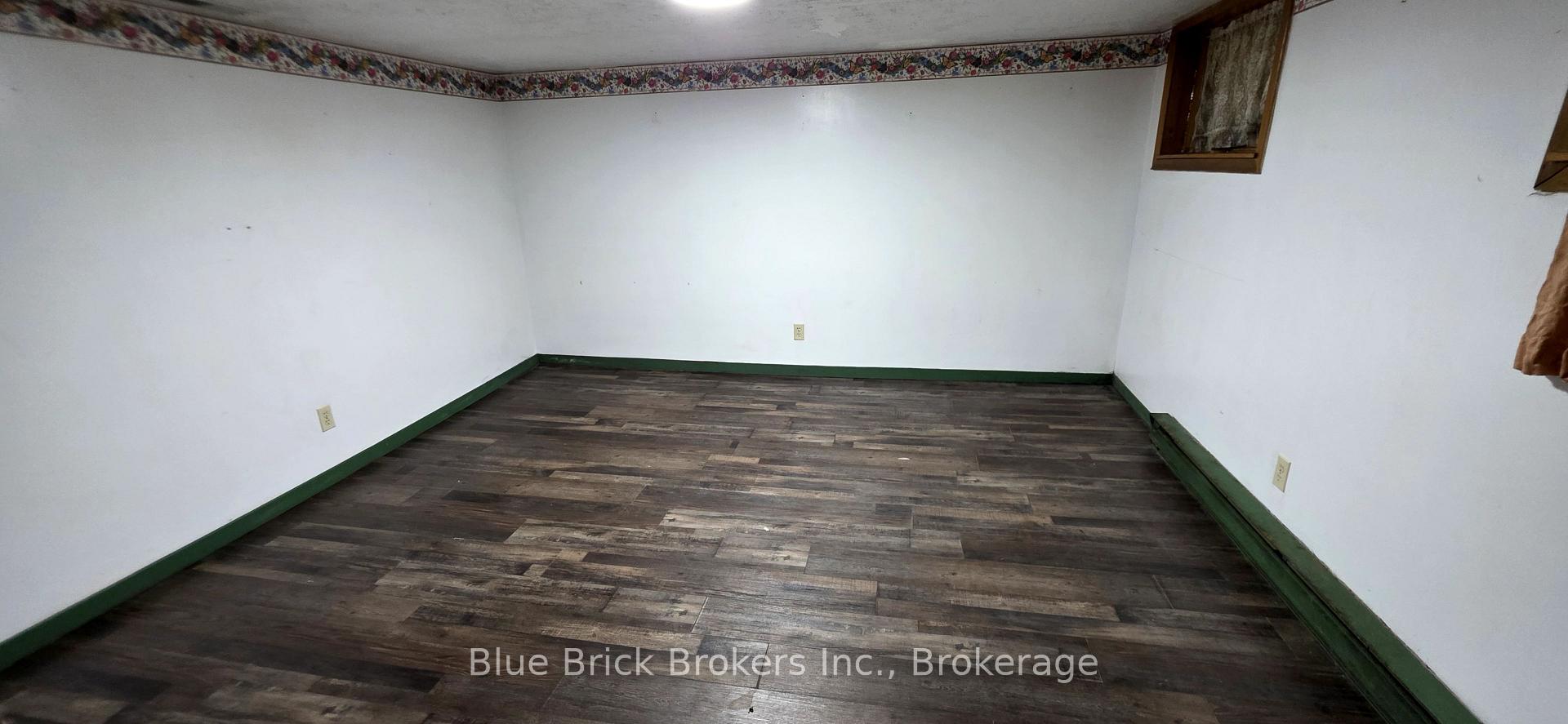 Photo 16 of 10440 Sinclair Drive N, Middlesex Centre, Ilderton — HOMEH
