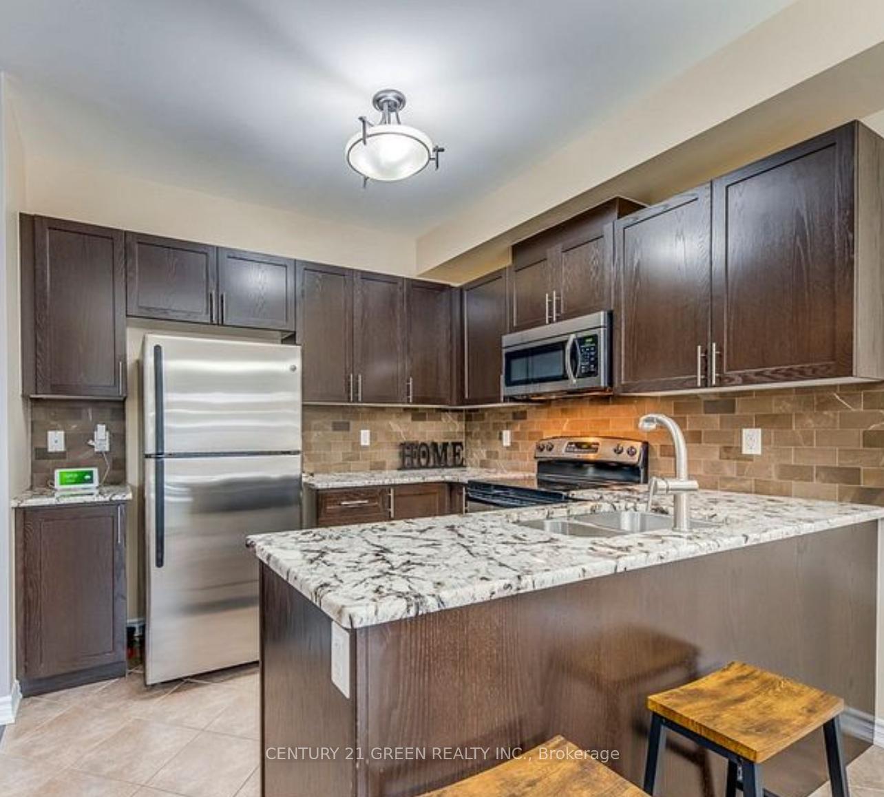 Photo 4 of 654 Murray Meadows Place, Milton, Clarke — HOMEH