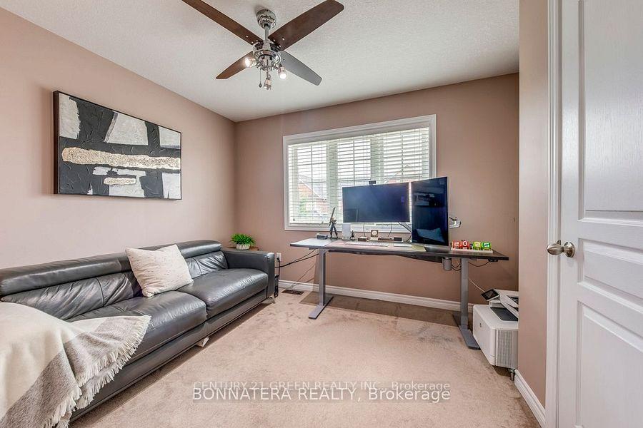 Photo 8 of 654 Murray Meadows Place, Milton, Clarke — HOMEH