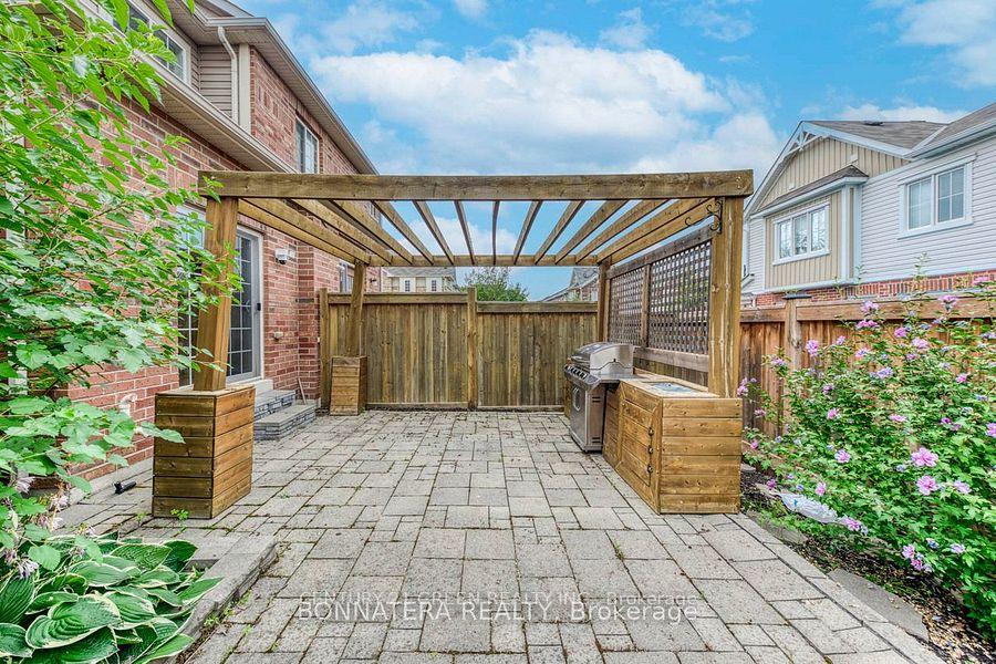 Photo 14 of 654 Murray Meadows Place, Milton, Clarke — HOMEH