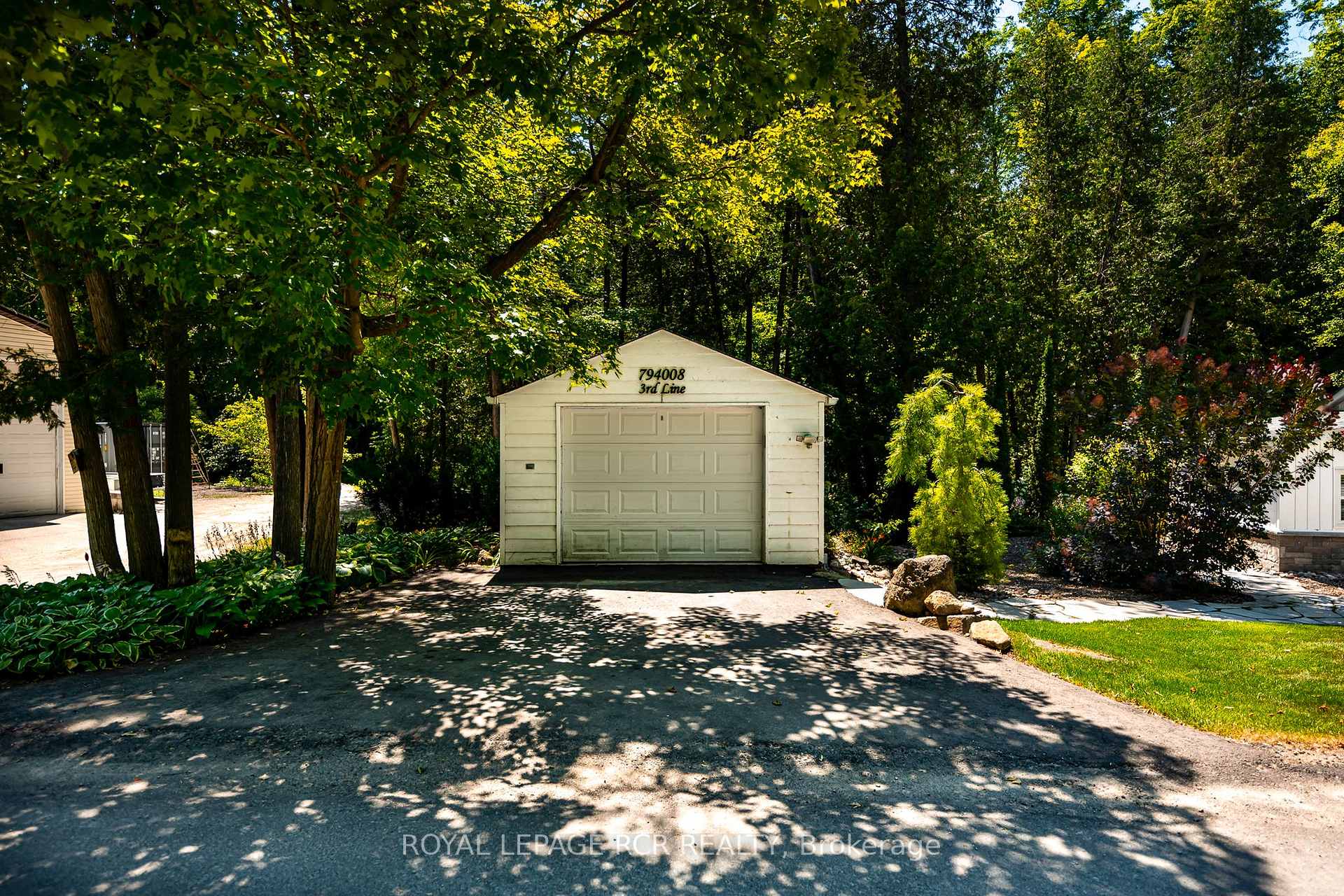 Photo 9 of 794008 3rd Line, Mono, Rural Mono — HOMEH