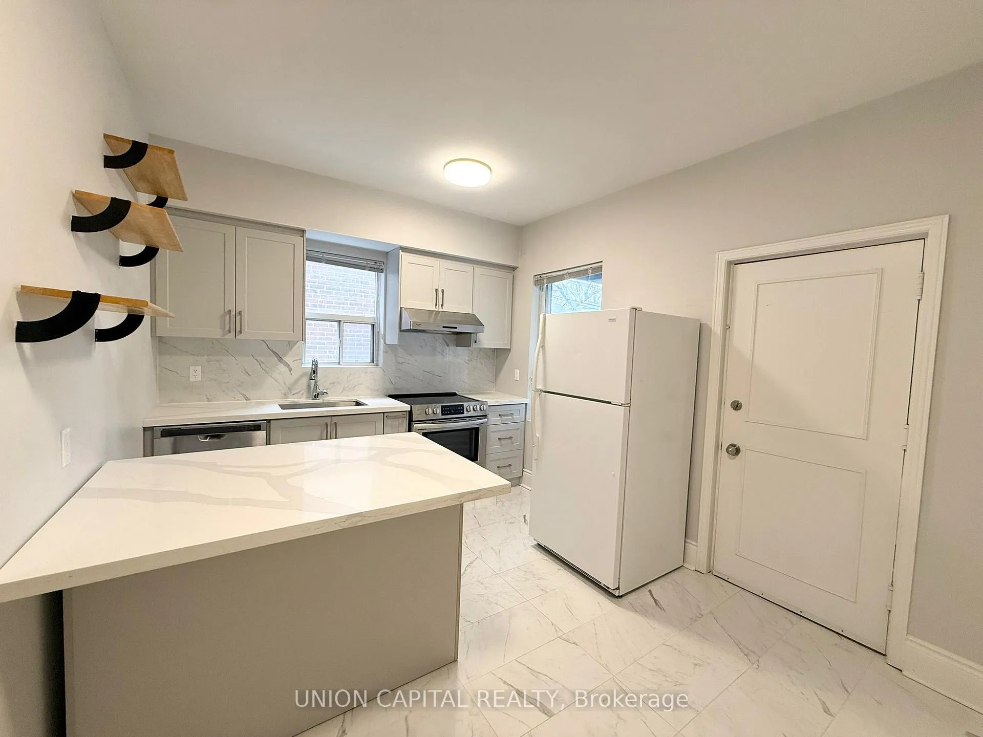 Photo 3 of Unit Main, 382 Margueretta Street, Toronto, Dovercourt-Wallace Emerson-Junction — HOMEH