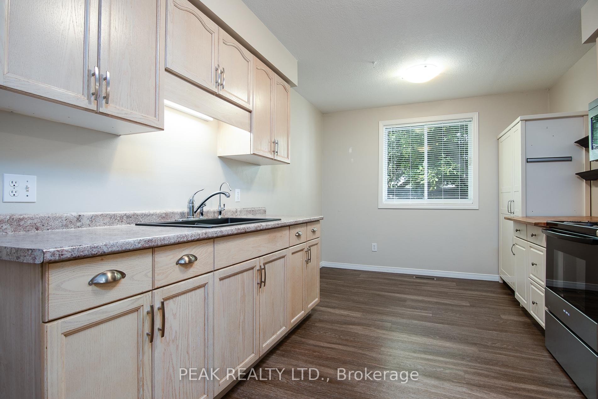 Photo 9 of Unit A & B, 9 Macville Avenue, Kitchener — HOMEH