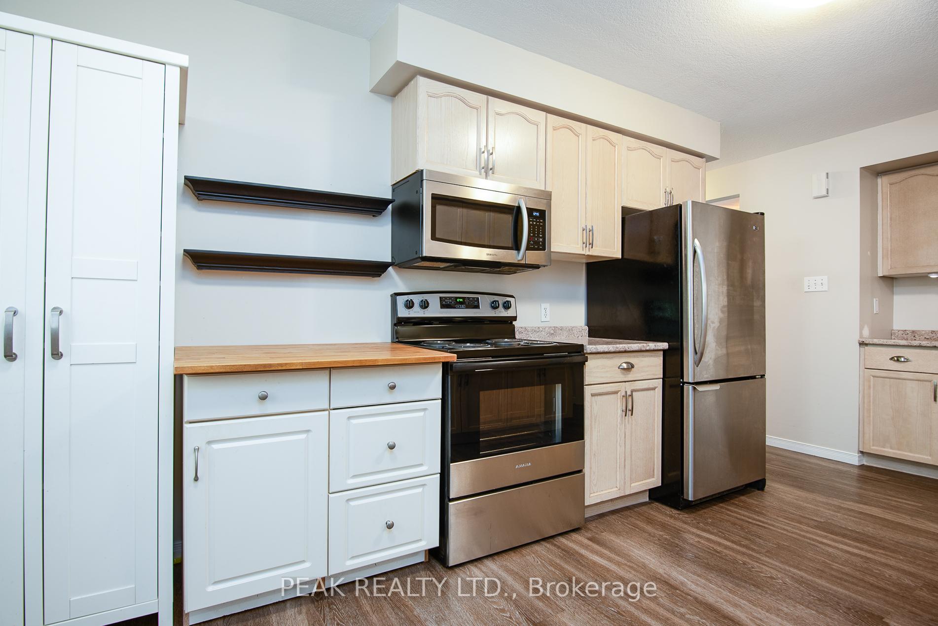 Photo 11 of Unit A & B, 9 Macville Avenue, Kitchener — HOMEH
