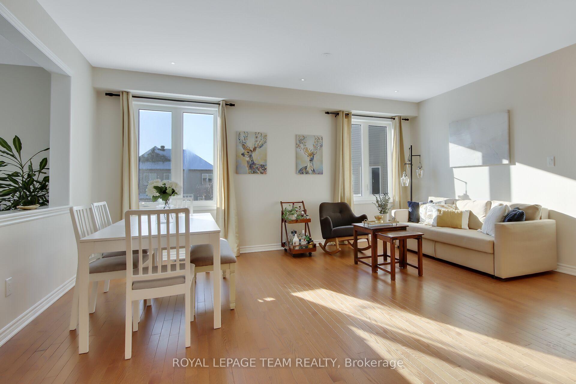 Photo 9 of 628 Silver Spruce Way, Ottawa, Kanata - Emerald Meadows/Trailwest — HOMEH