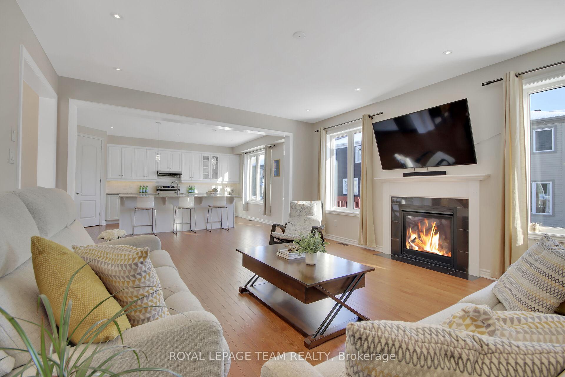 Photo 21 of 628 Silver Spruce Way, Ottawa, Kanata - Emerald Meadows/Trailwest — HOMEH
