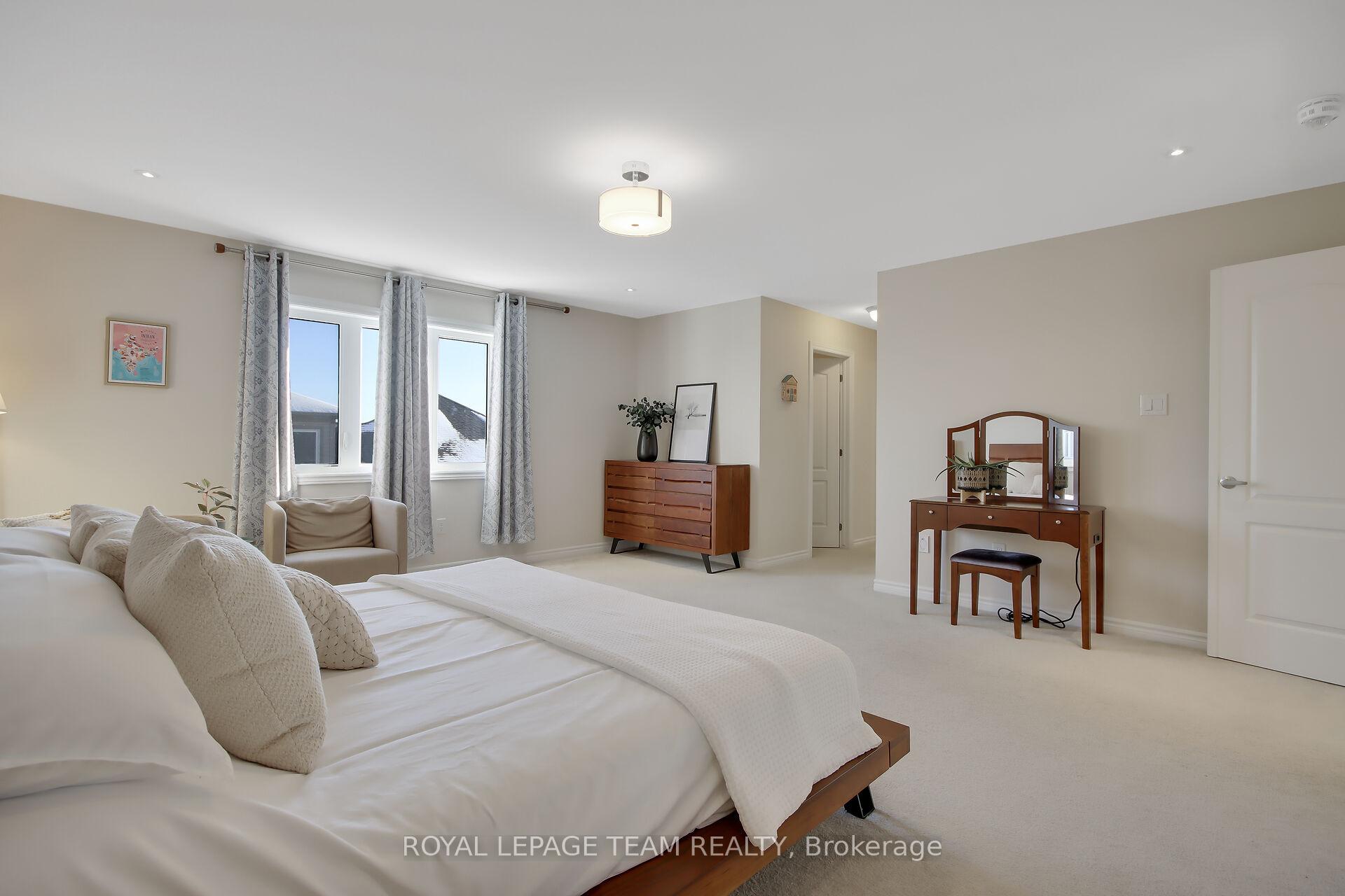 Photo 27 of 628 Silver Spruce Way, Ottawa, Kanata - Emerald Meadows/Trailwest — HOMEH