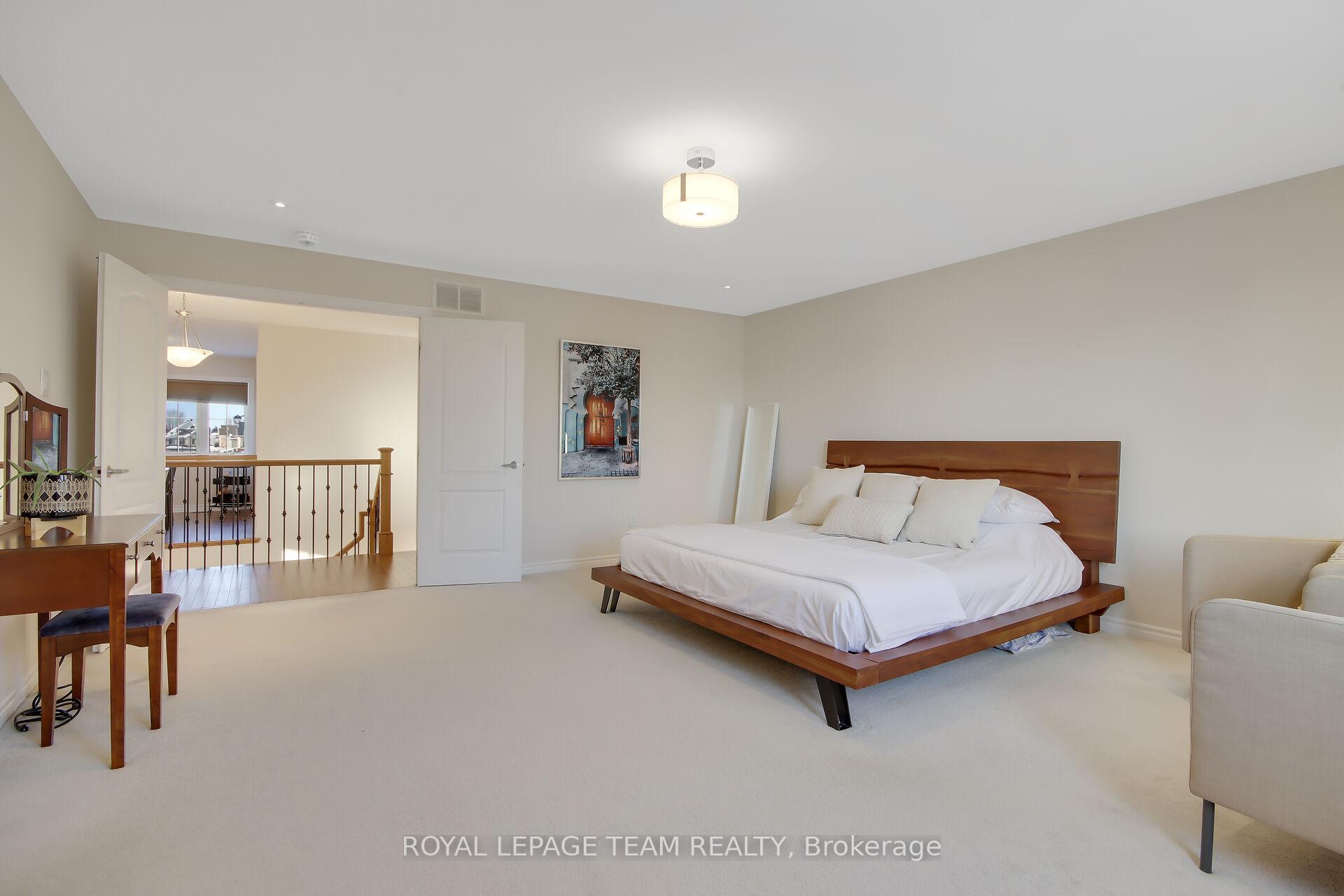 Photo 28 of 628 Silver Spruce Way, Ottawa, Kanata - Emerald Meadows/Trailwest — HOMEH