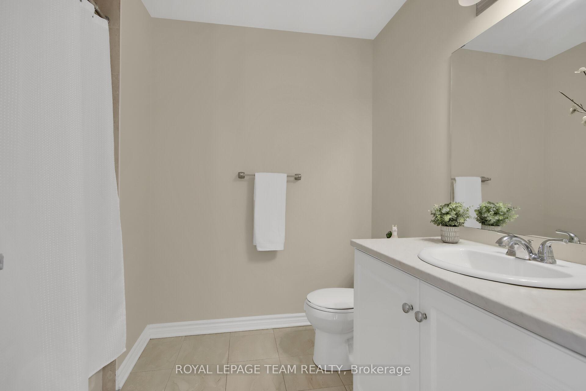 Photo 34 of 628 Silver Spruce Way, Ottawa, Kanata - Emerald Meadows/Trailwest — HOMEH
