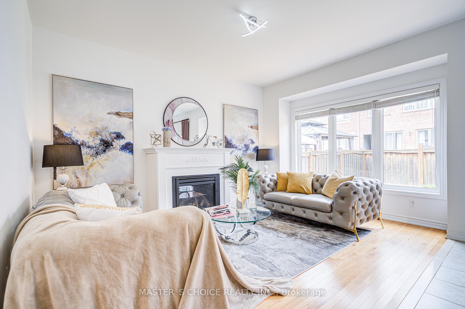 Photo 13 of 729 Hammersly Boulevard, Markham, Wismer — HOMEH