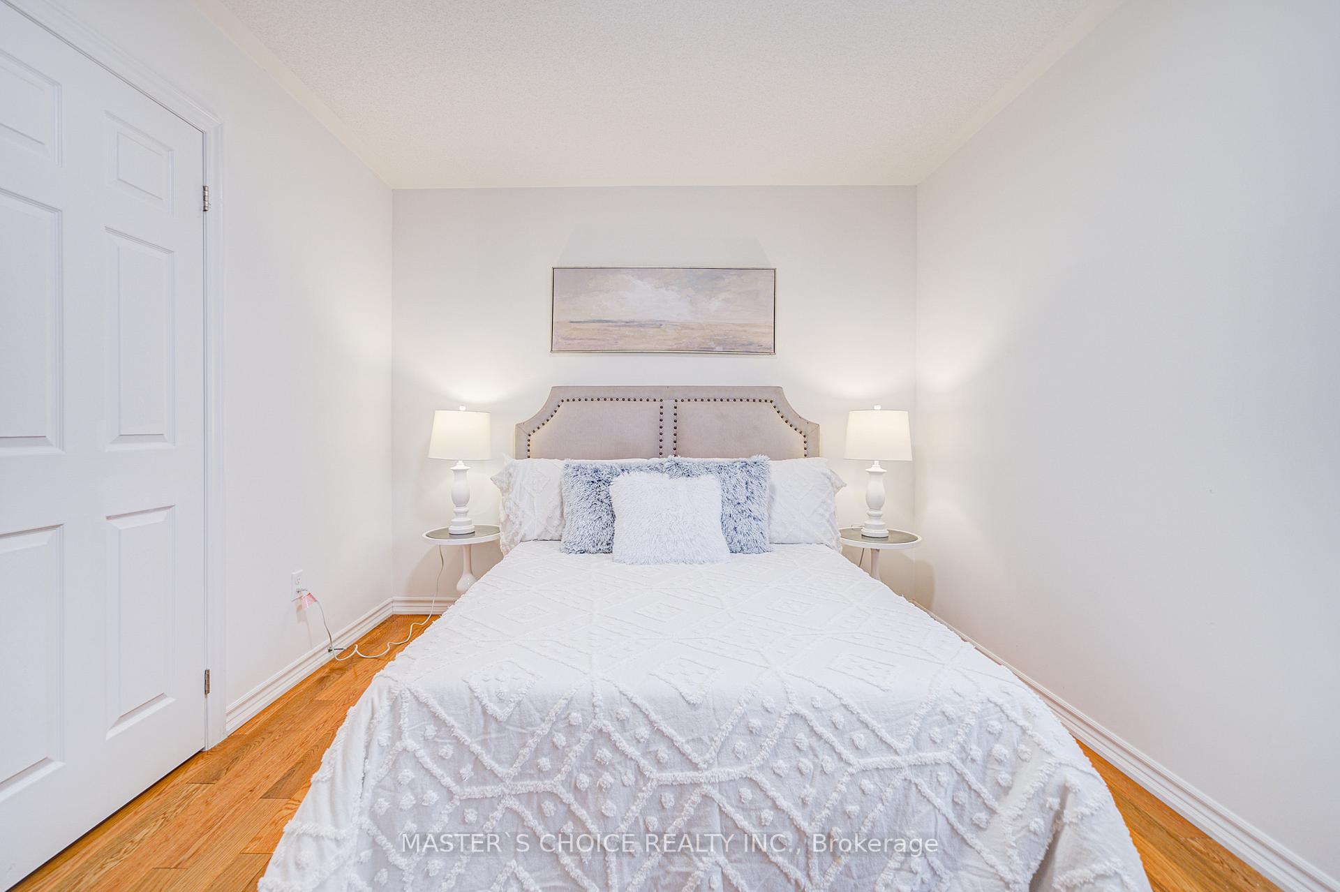 Photo 31 of 729 Hammersly Boulevard, Markham, Wismer — HOMEH