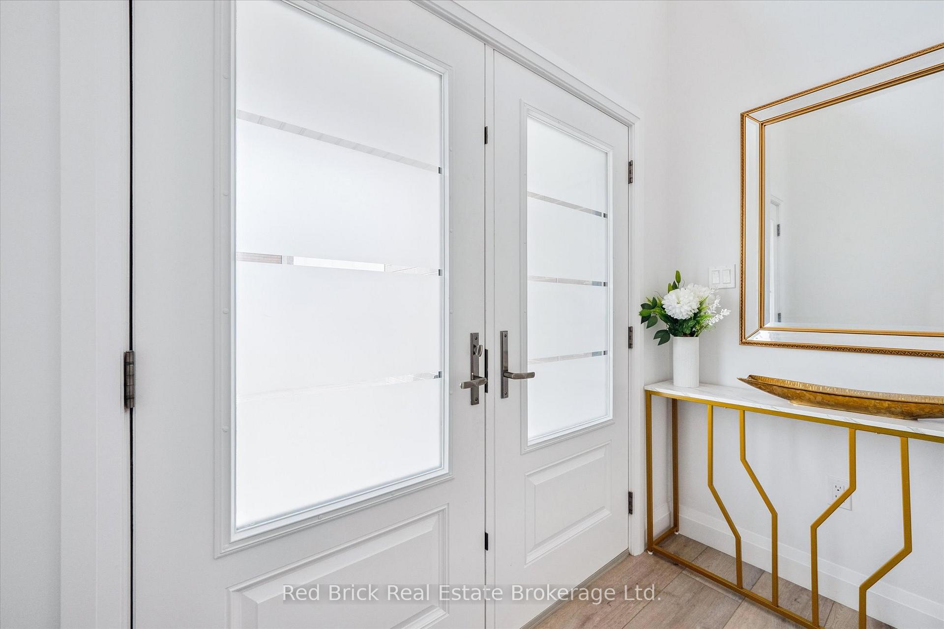 Photo 4 of Unit 10, 182 Bridge Crescent, Minto — HOMEH