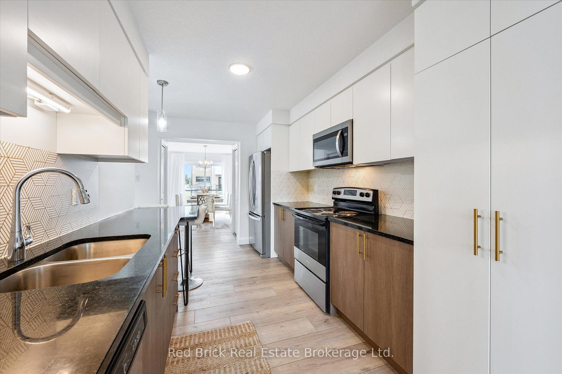 Photo 15 of Unit 10, 182 Bridge Crescent, Minto — HOMEH