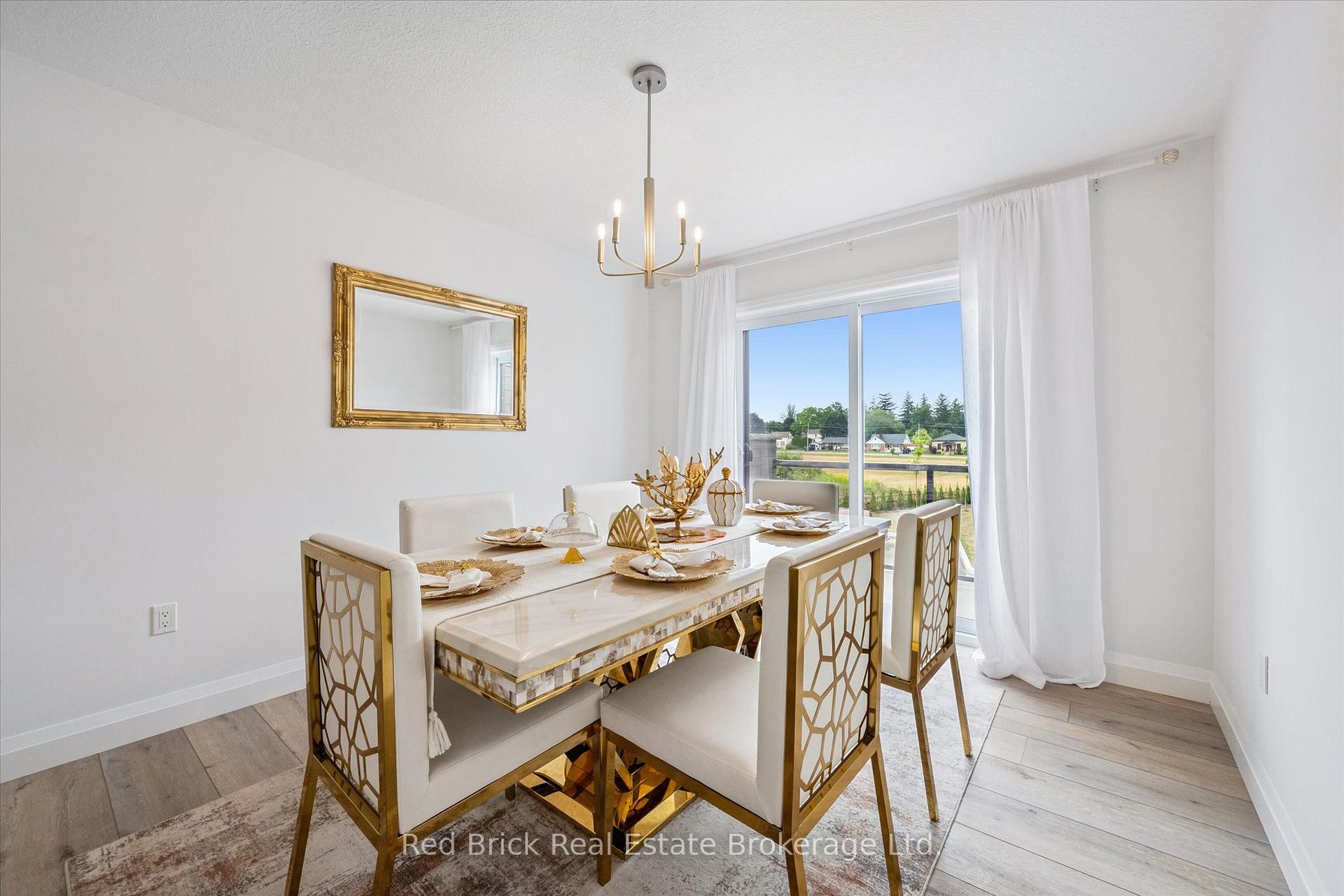 Photo 16 of Unit 10, 182 Bridge Crescent, Minto — HOMEH