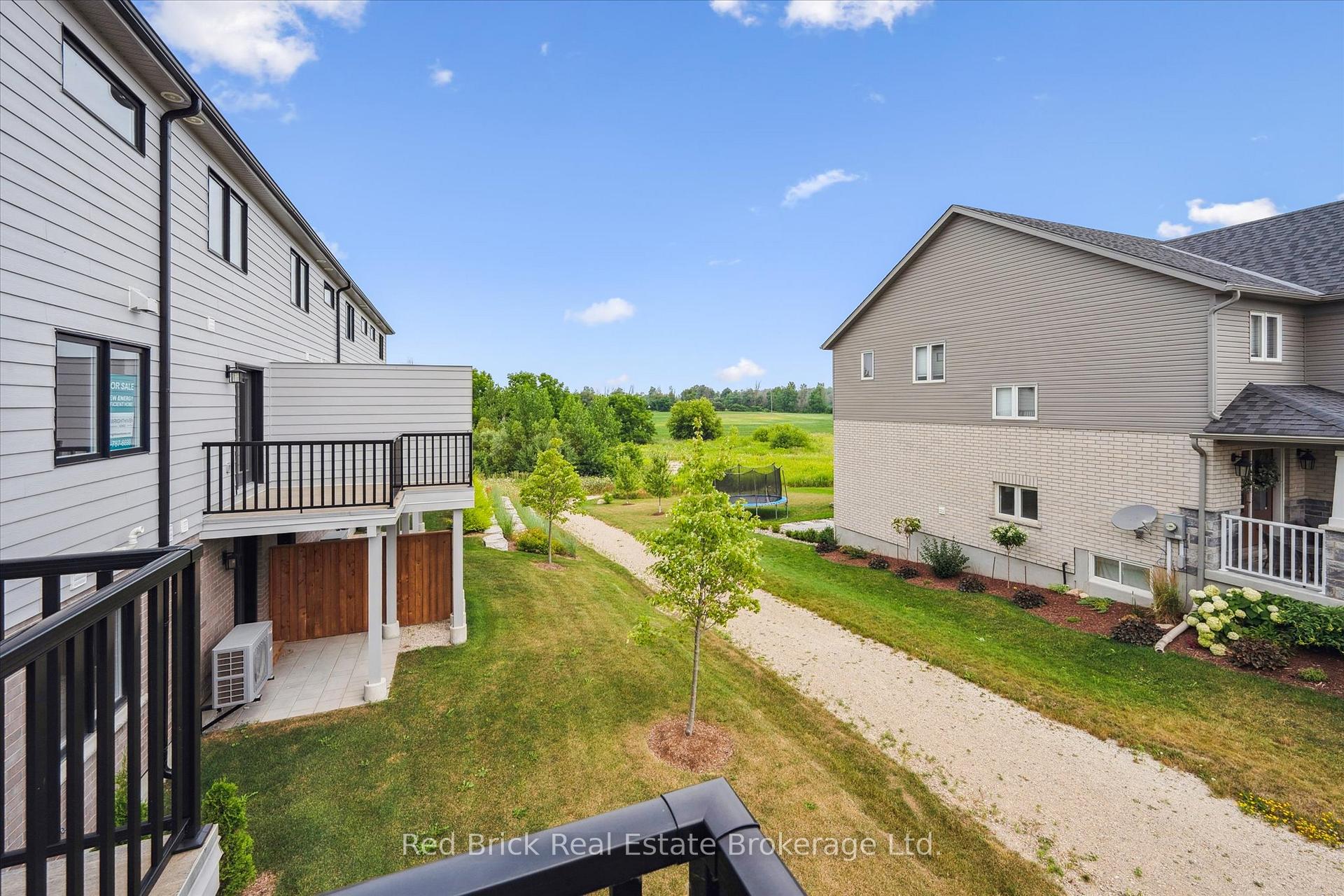 Photo 33 of Unit 10, 182 Bridge Crescent, Minto — HOMEH
