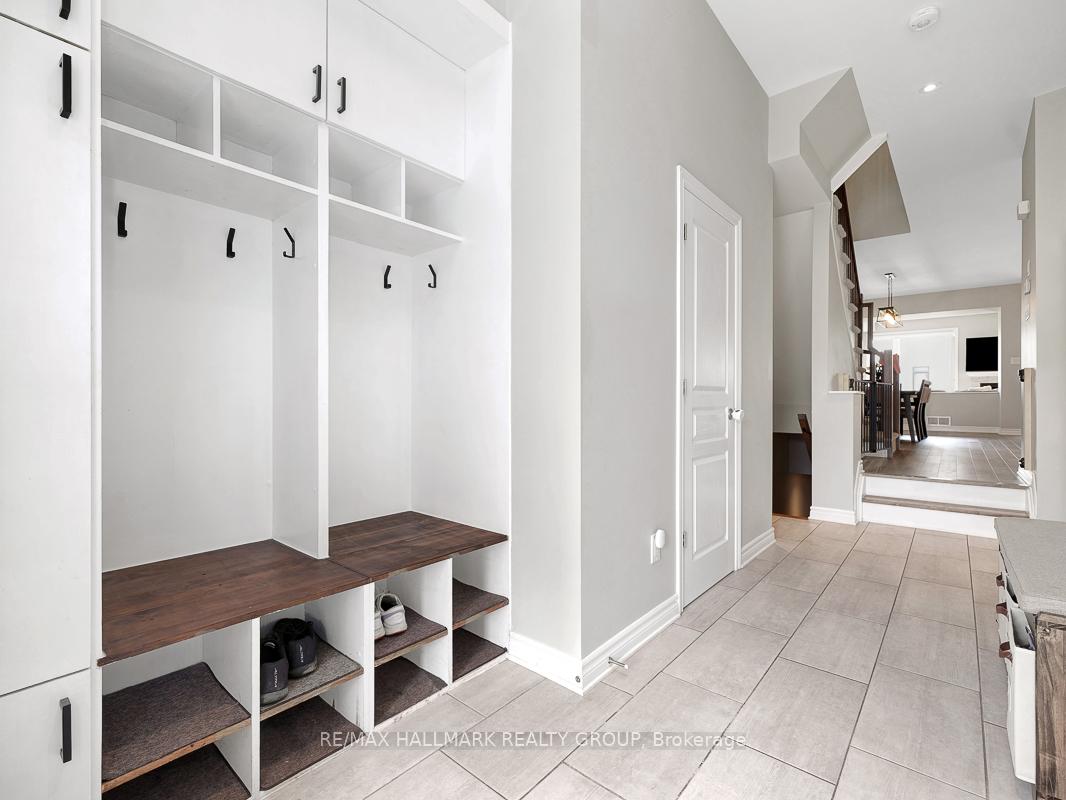 Photo 4 of 103 Warrior Street, Ottawa, Kanata - Emerald Meadows/Trailwest — HOMEH