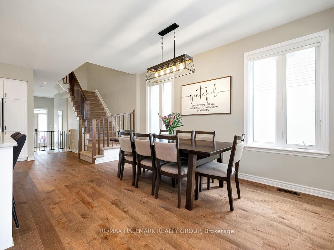 Photo 12 of 103 Warrior Street, Ottawa, Kanata - Emerald Meadows/Trailwest — HOMEH