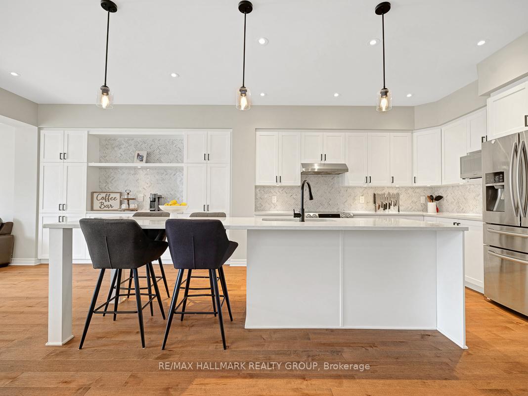 Photo 13 of 103 Warrior Street, Ottawa, Kanata - Emerald Meadows/Trailwest — HOMEH