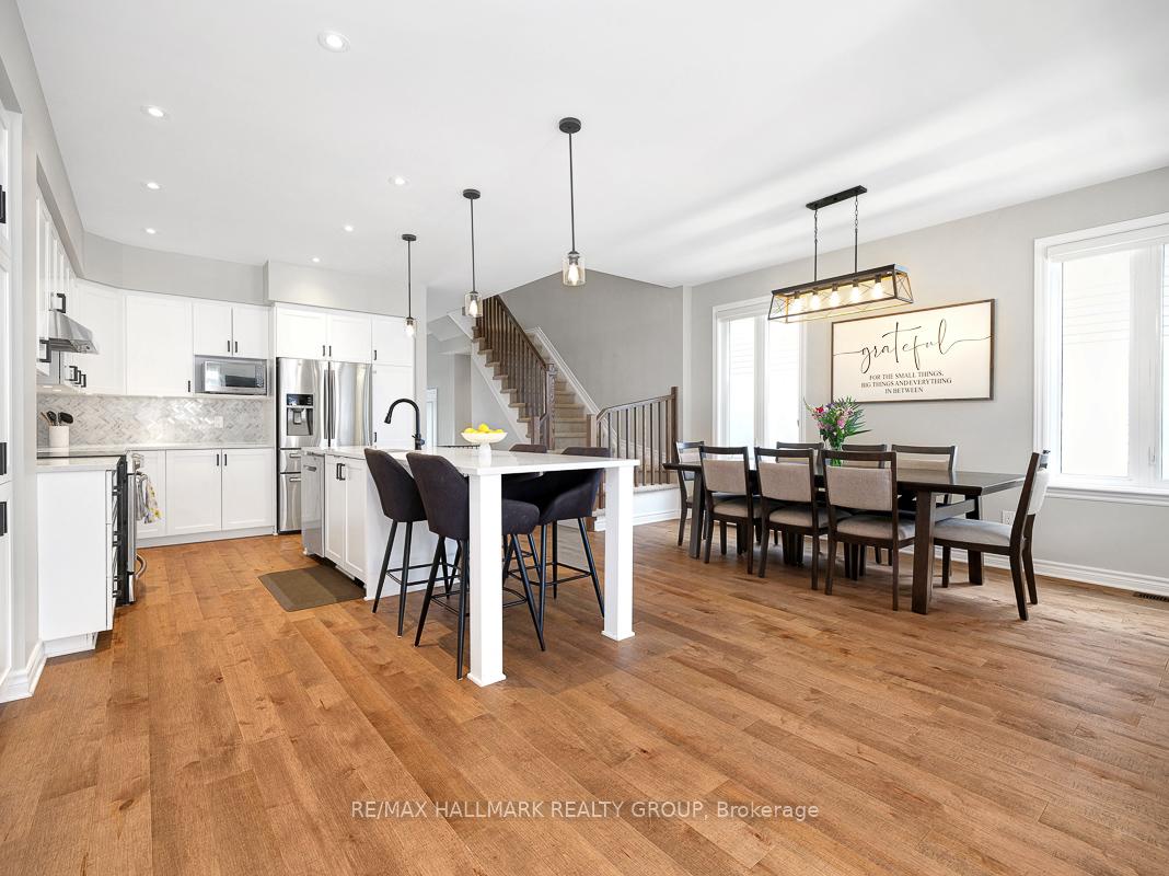 Photo 17 of 103 Warrior Street, Ottawa, Kanata - Emerald Meadows/Trailwest — HOMEH