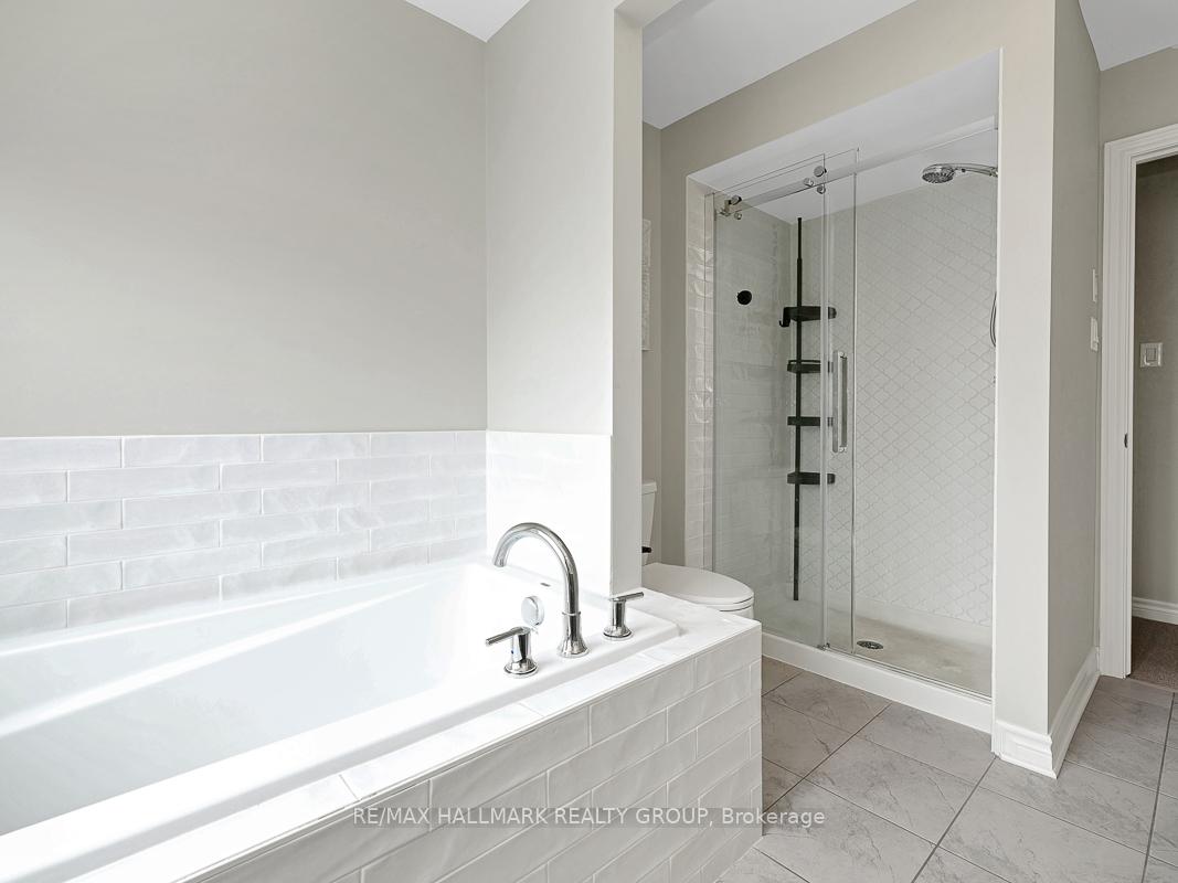 Photo 26 of 103 Warrior Street, Ottawa, Kanata - Emerald Meadows/Trailwest — HOMEH