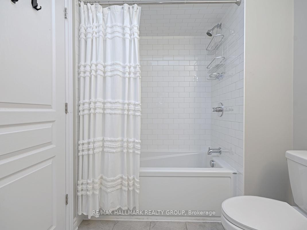 Photo 29 of 103 Warrior Street, Ottawa, Kanata - Emerald Meadows/Trailwest — HOMEH