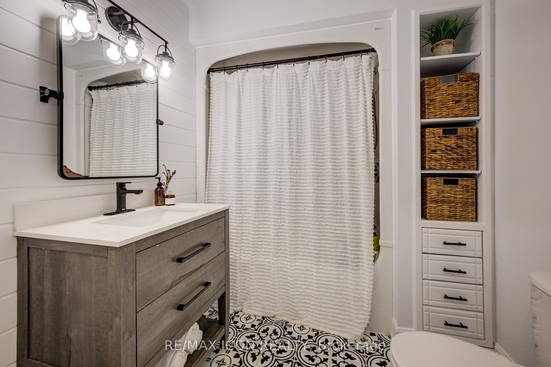 Photo 25 of 17 Minto Pines Road, Minto — HOMEH