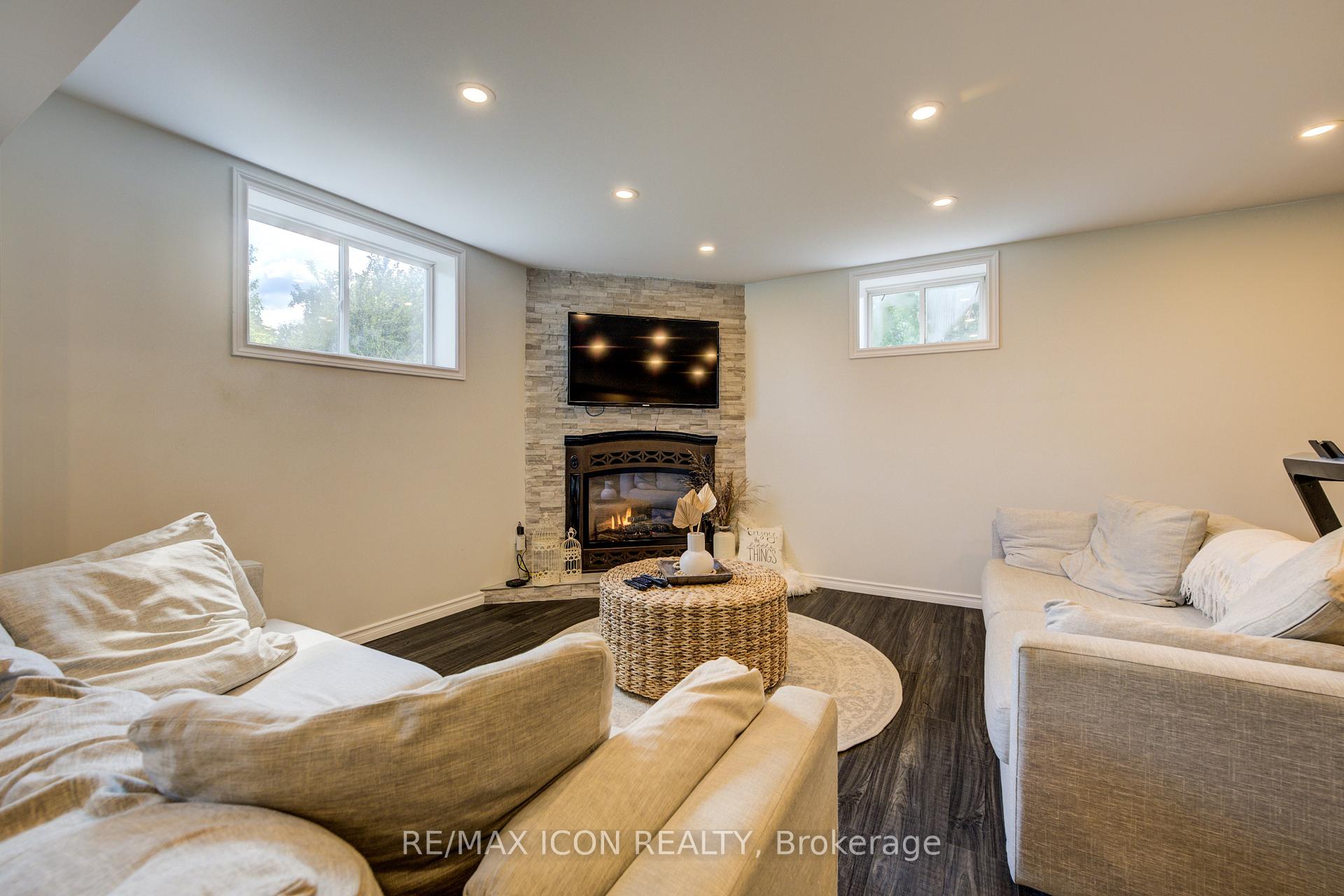 Photo 33 of 17 Minto Pines Road, Minto — HOMEH