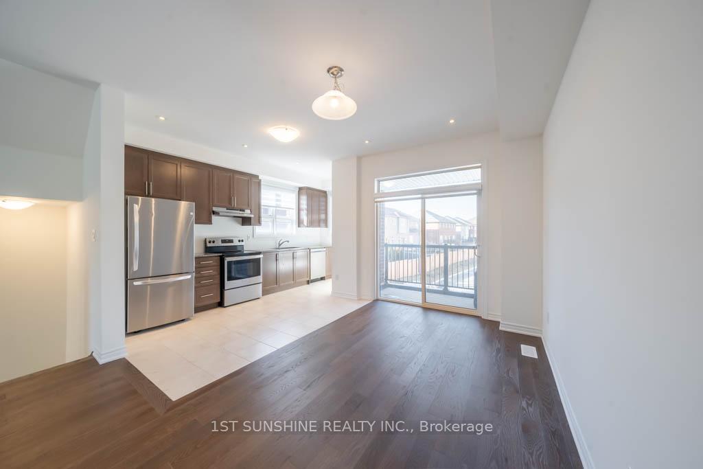 Photo 7 of 56 Imperial College Lane, Markham, Wismer — HOMEH