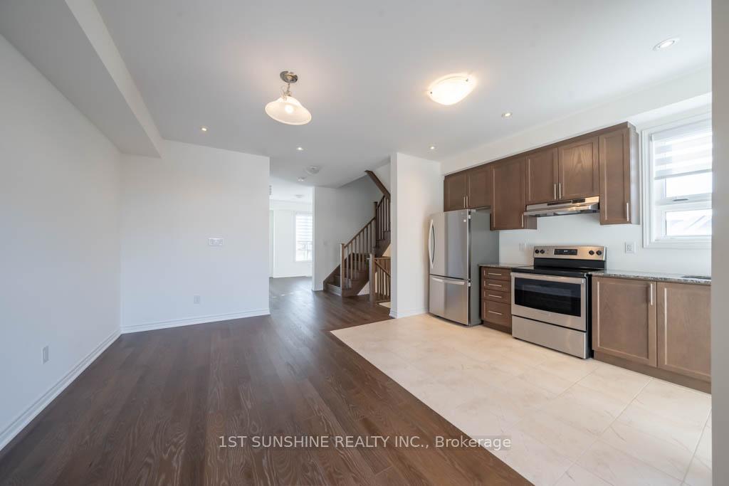 Photo 14 of 56 Imperial College Lane, Markham, Wismer — HOMEH