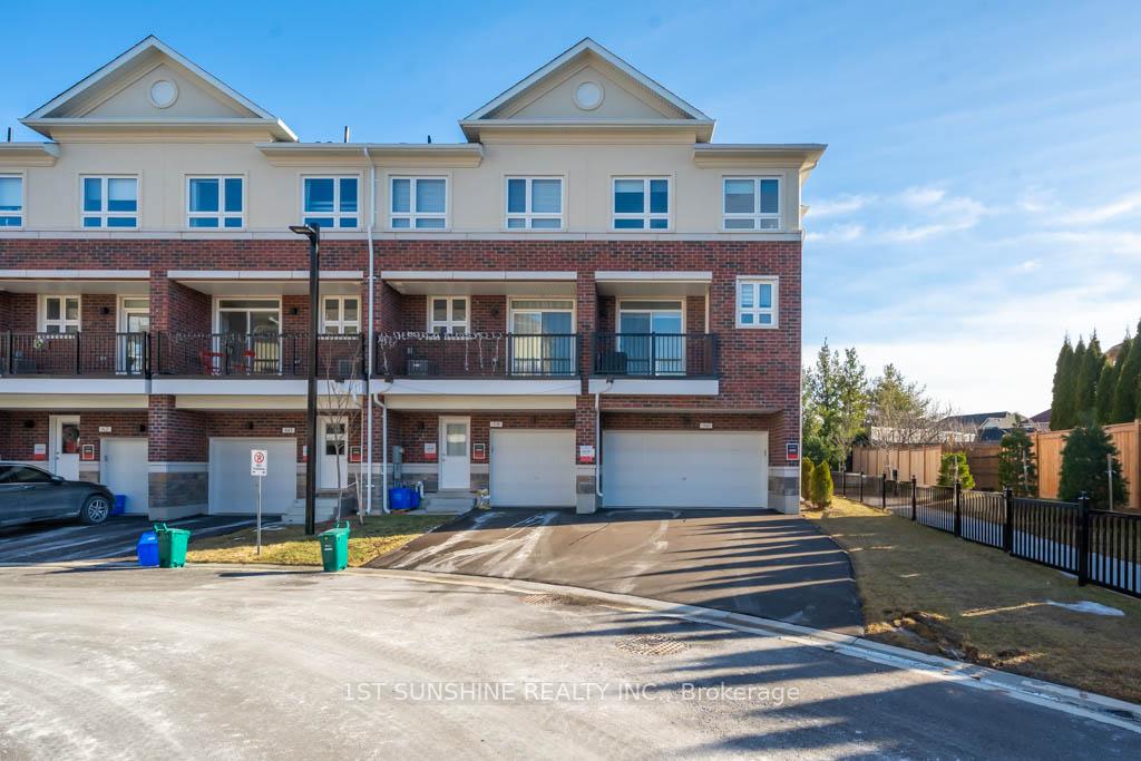 Photo 34 of 56 Imperial College Lane, Markham, Wismer — HOMEH