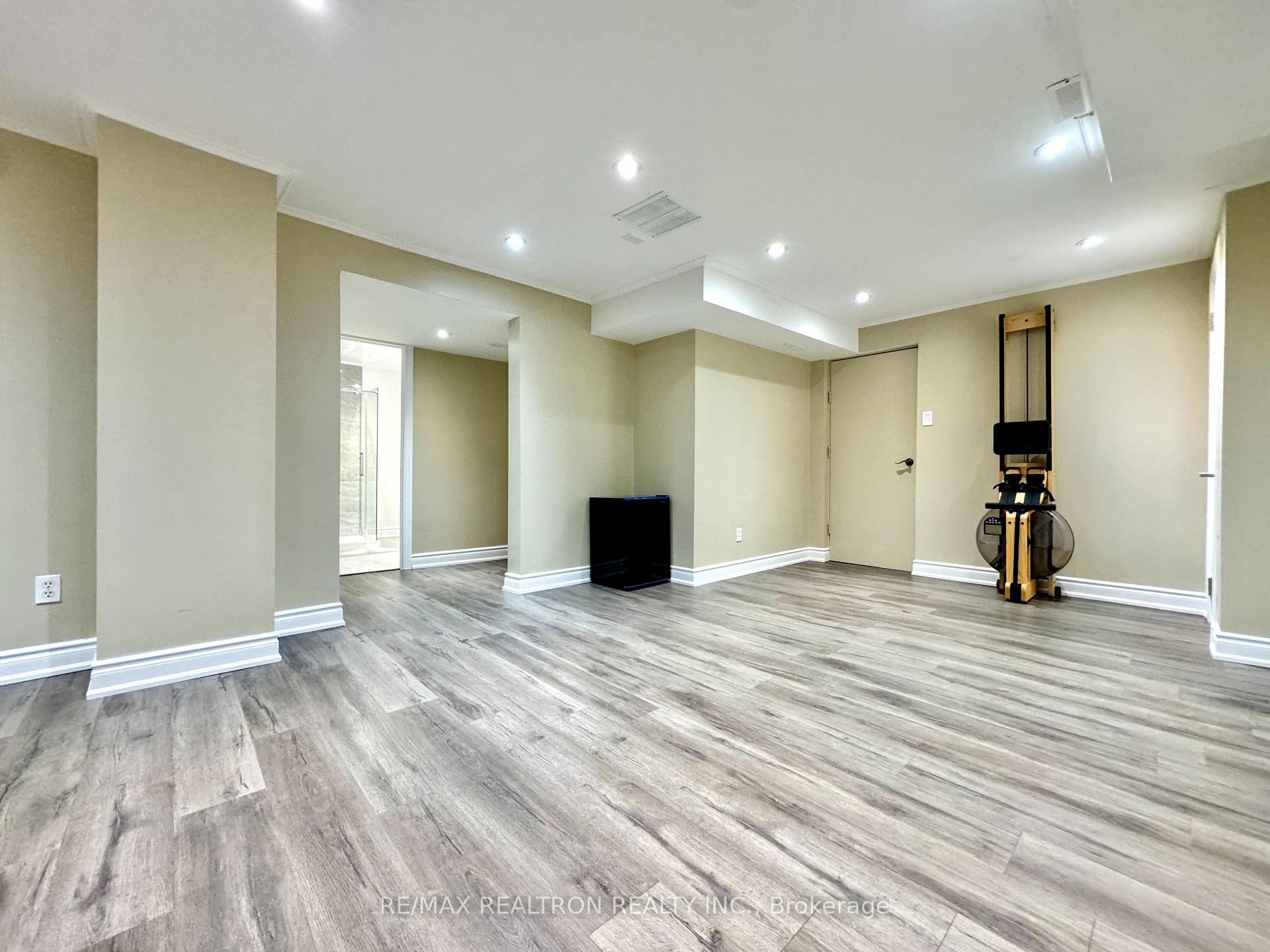 Photo 28 of 228 Risebrough Circle, Markham, Milliken Mills West — HOMEH