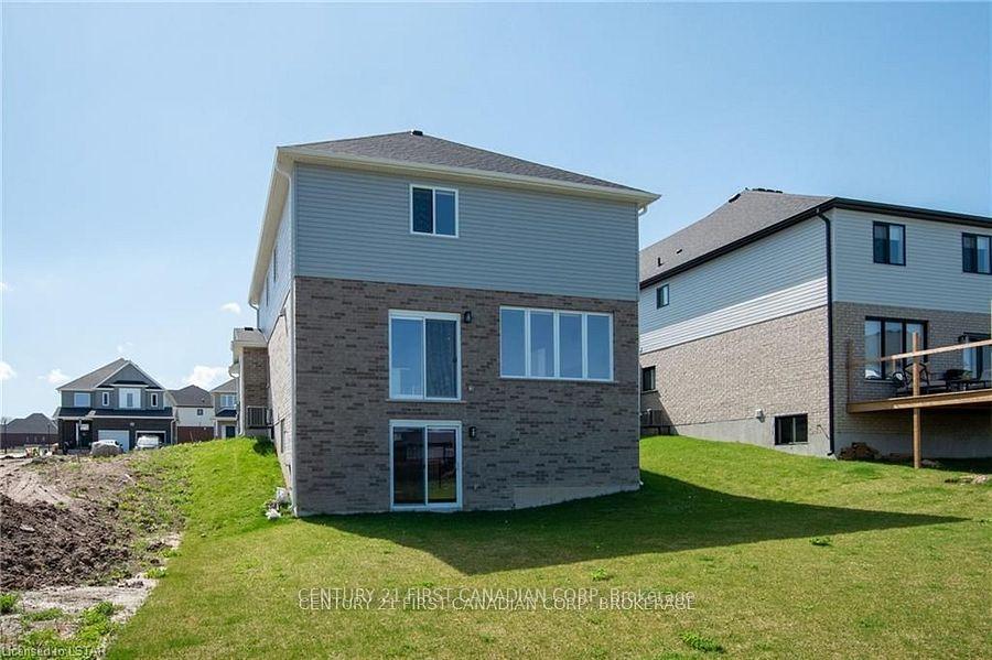Photo 2 of 121 Basil Crescent, Middlesex Centre, Ilderton — HOMEH