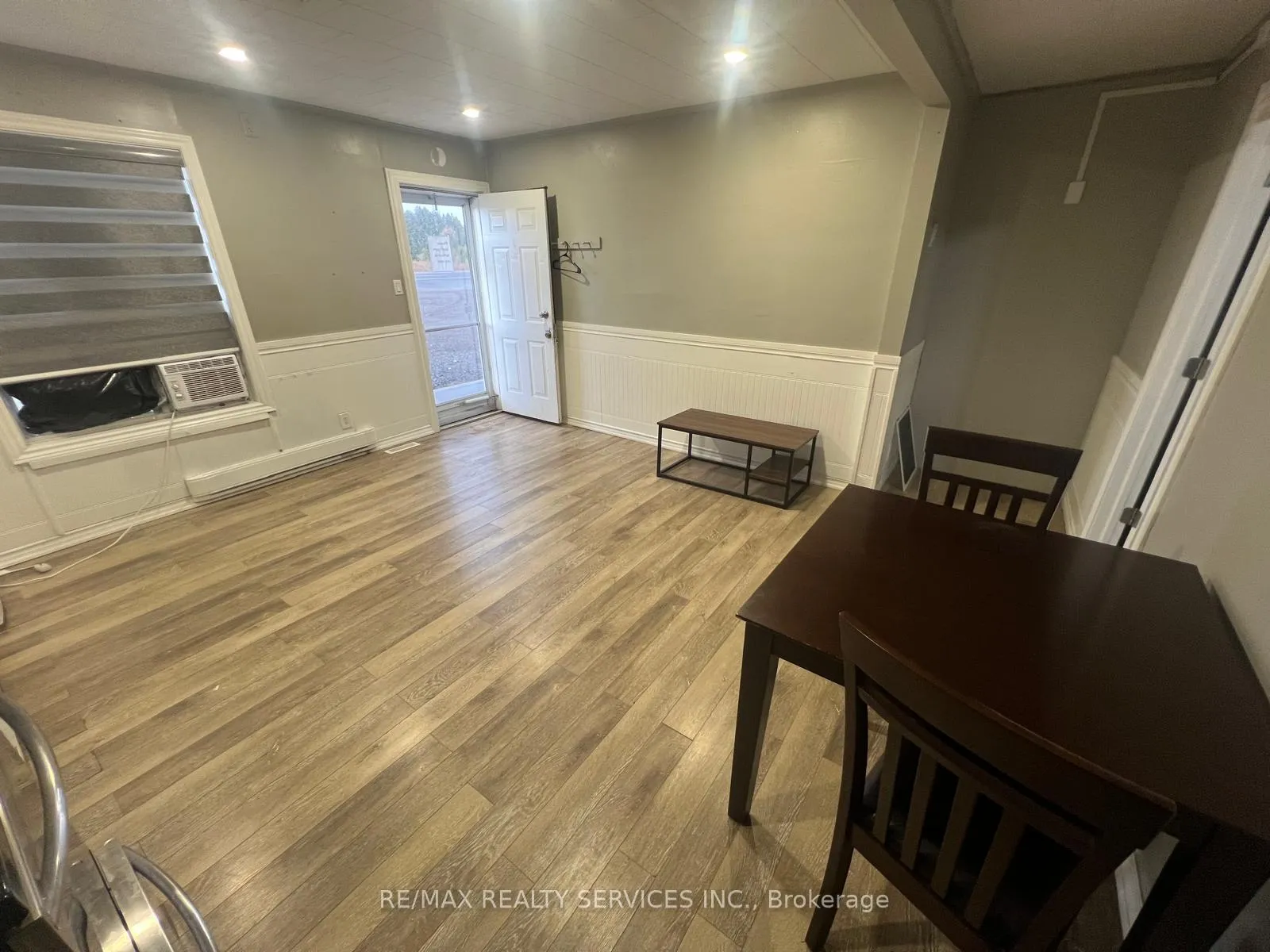 Photo 2 of 634041 Hurontario Street, Mono, Rural Mono — HOMEH