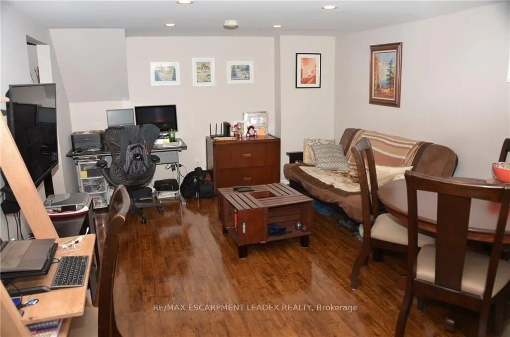 Photo 6 of Unit 2, 82 Palmer Road, Hamilton, Berrisfield — HOMEH