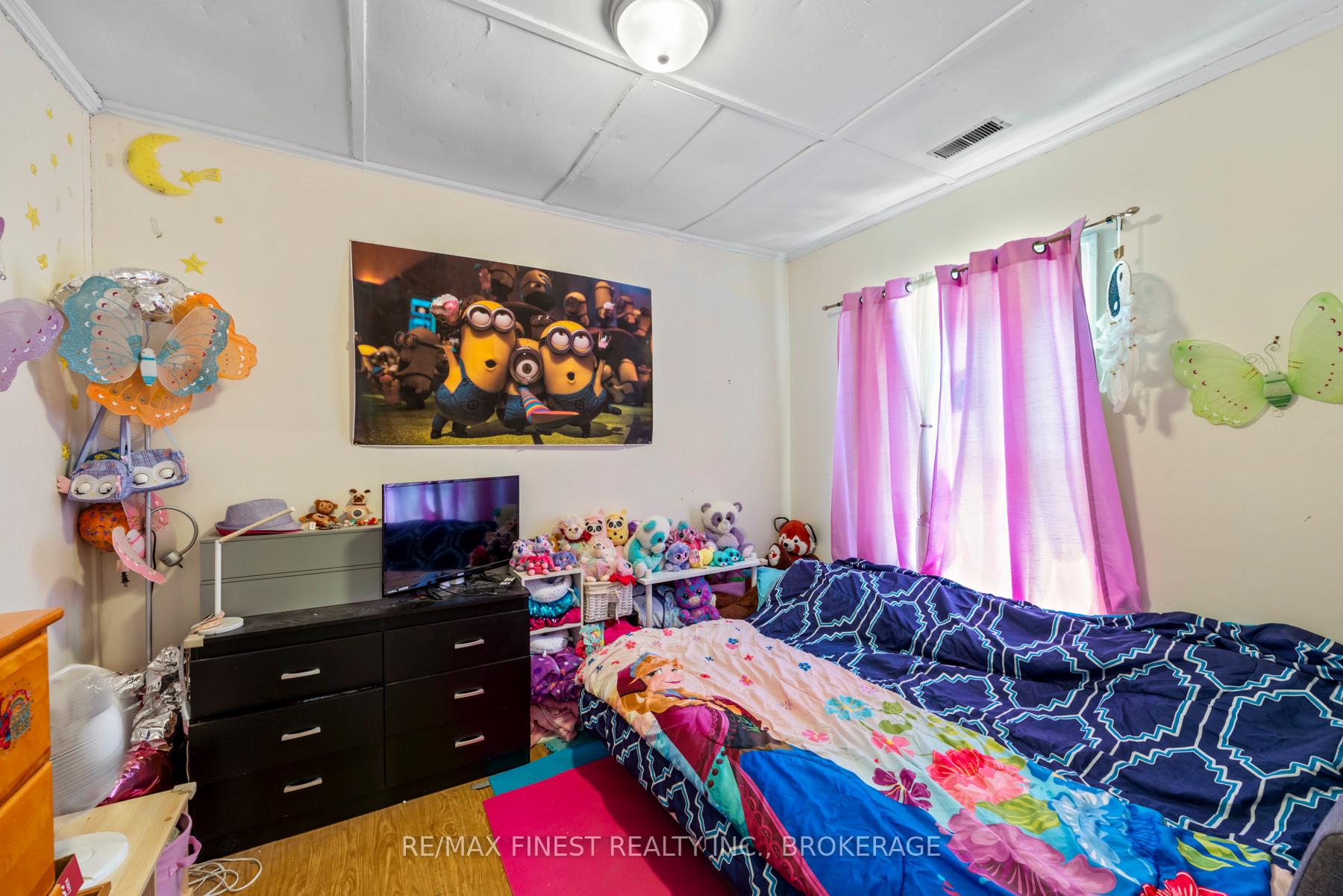Photo 24 of 126 Stephen Street, Kingston, East of Sir John A. Blvd — HOMEH