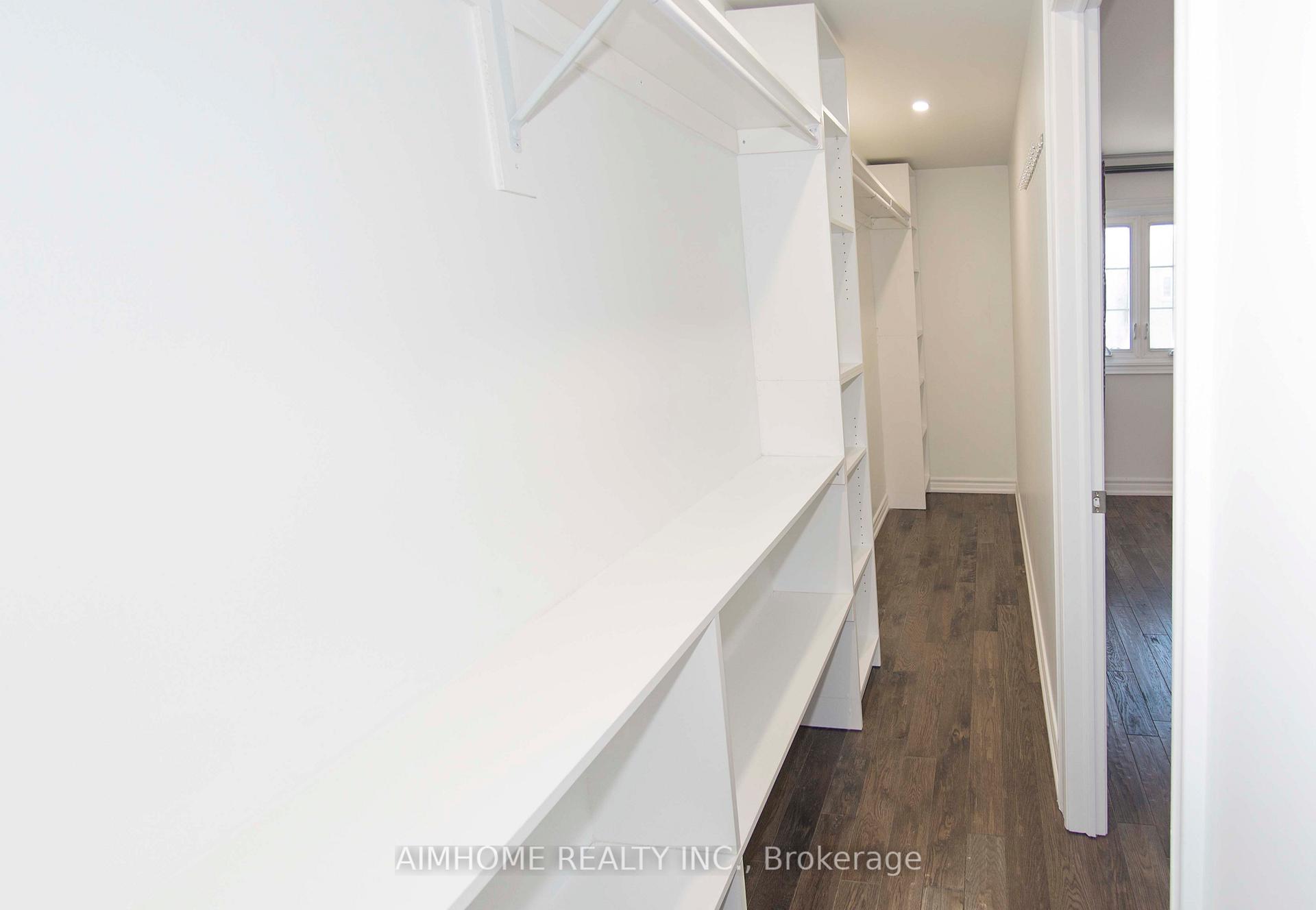 Photo 12 of 15 Lavron Court, Markham, Middlefield — HOMEH