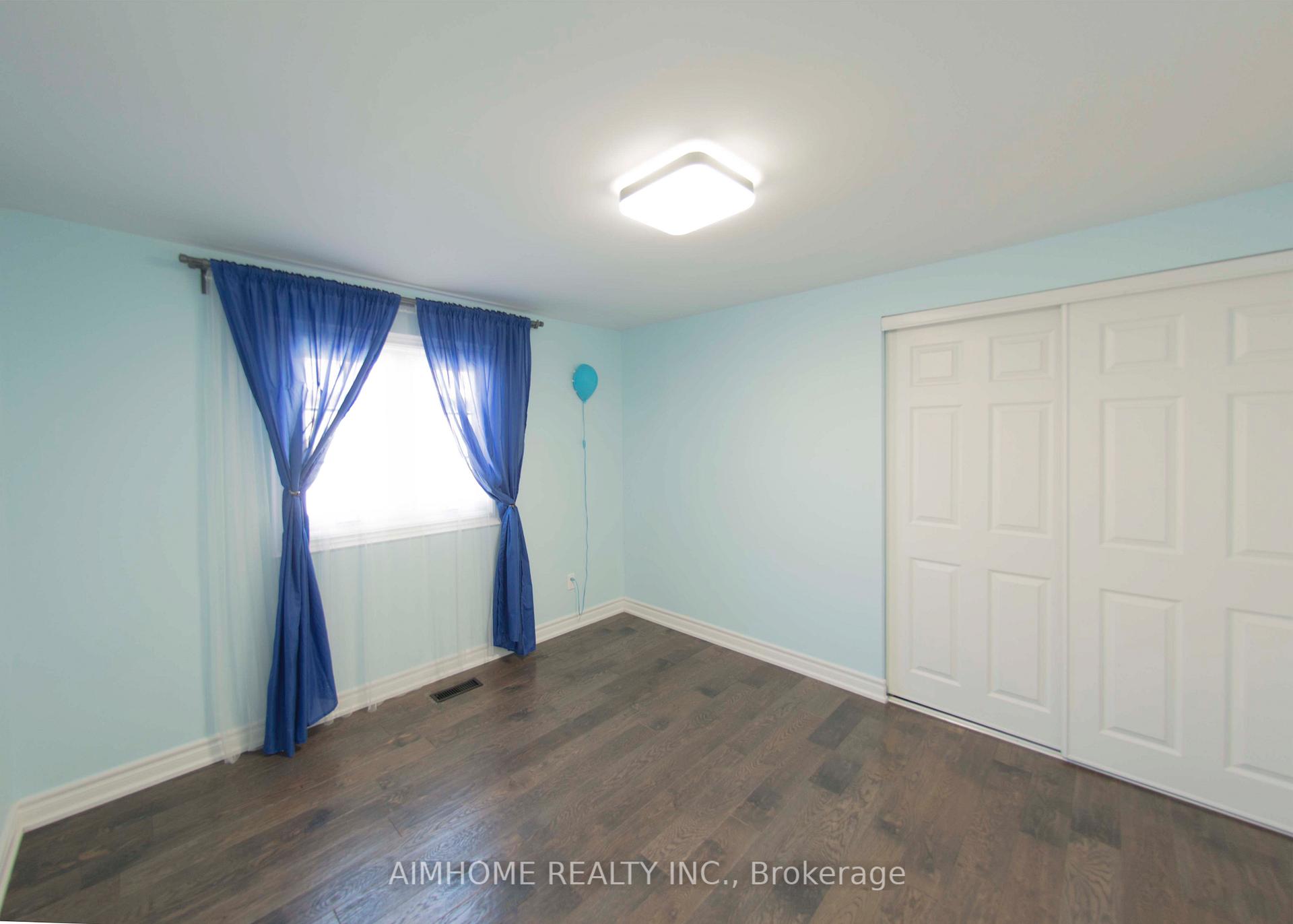 Photo 15 of 15 Lavron Court, Markham, Middlefield — HOMEH