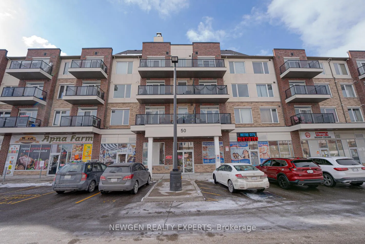 Photo 1 of Unit 306, 50 Sky Harbour Drive, Brampton, Brampton West — HOMEH