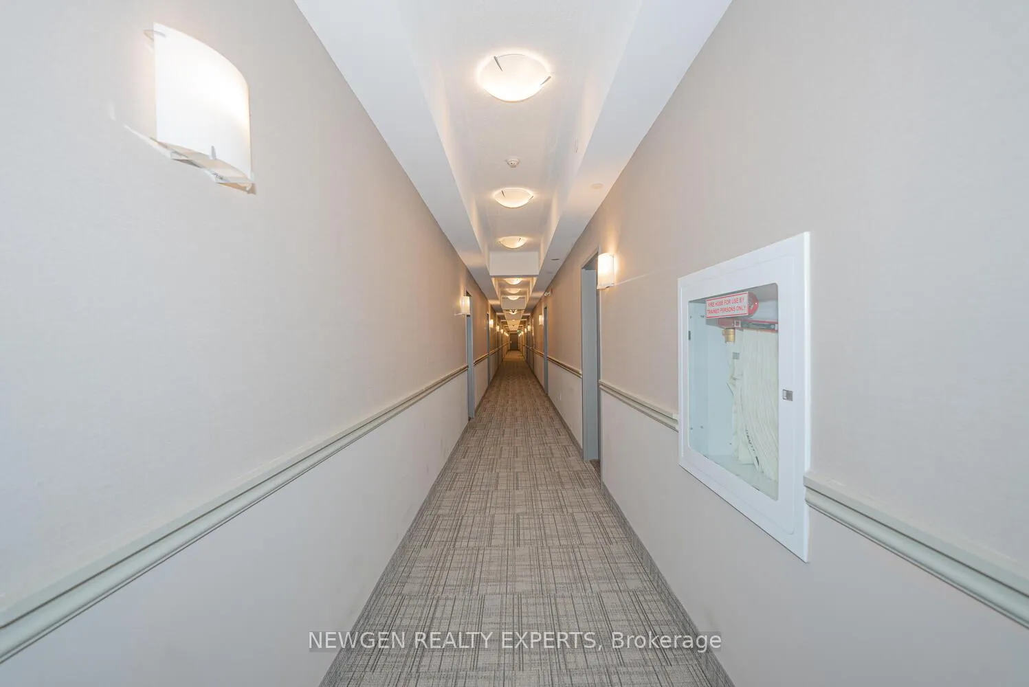 Photo 8 of Unit 306, 50 Sky Harbour Drive, Brampton, Brampton West — HOMEH