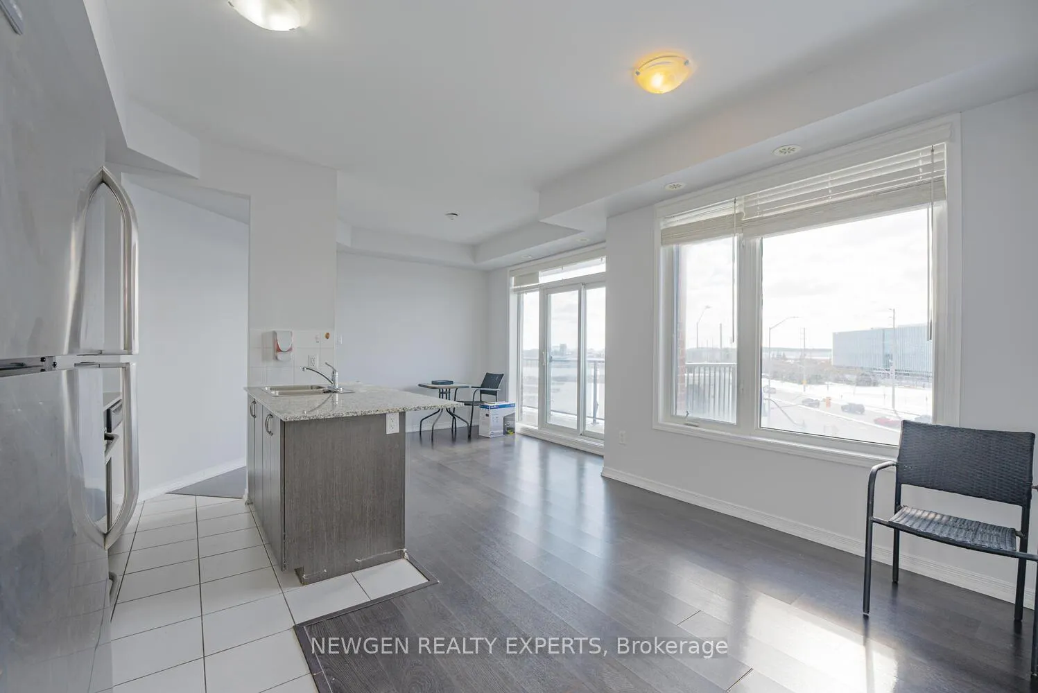 Photo 12 of Unit 306, 50 Sky Harbour Drive, Brampton, Brampton West — HOMEH