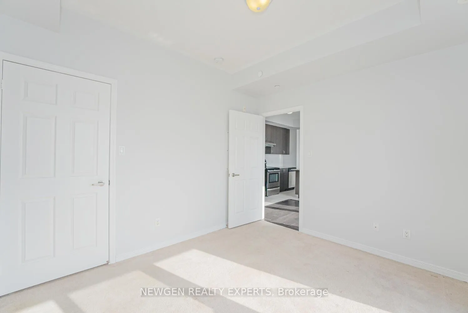 Photo 19 of Unit 306, 50 Sky Harbour Drive, Brampton, Brampton West — HOMEH