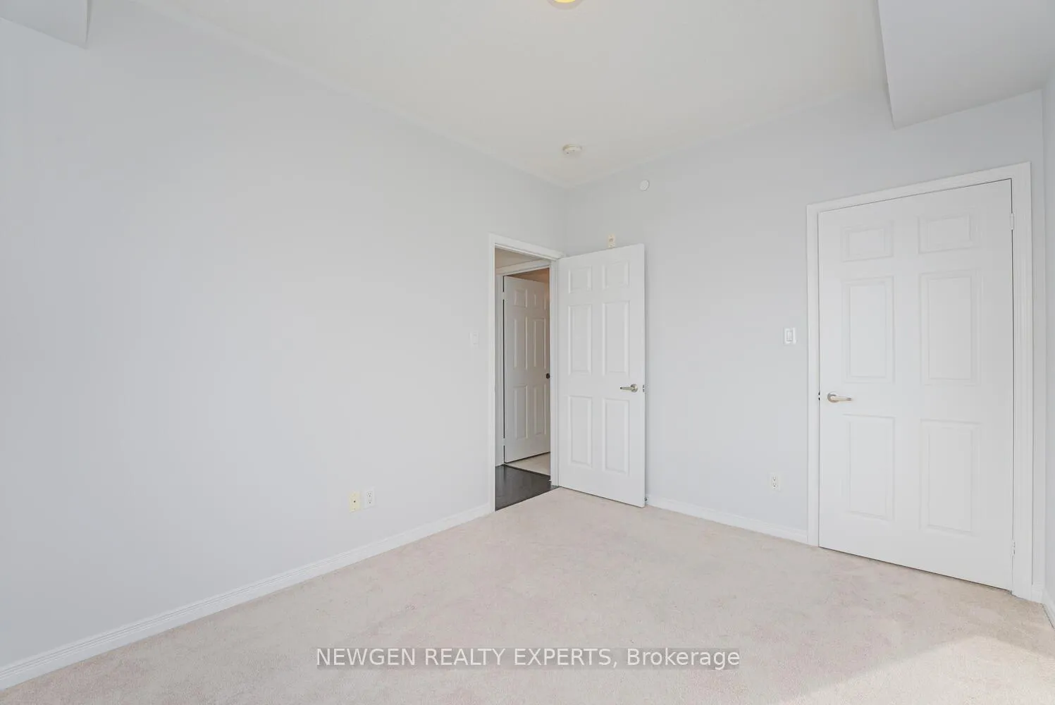 Photo 27 of Unit 306, 50 Sky Harbour Drive, Brampton, Brampton West — HOMEH