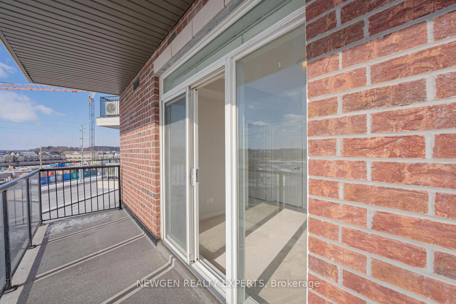 Photo 36 of Unit 306, 50 Sky Harbour Drive, Brampton, Brampton West — HOMEH
