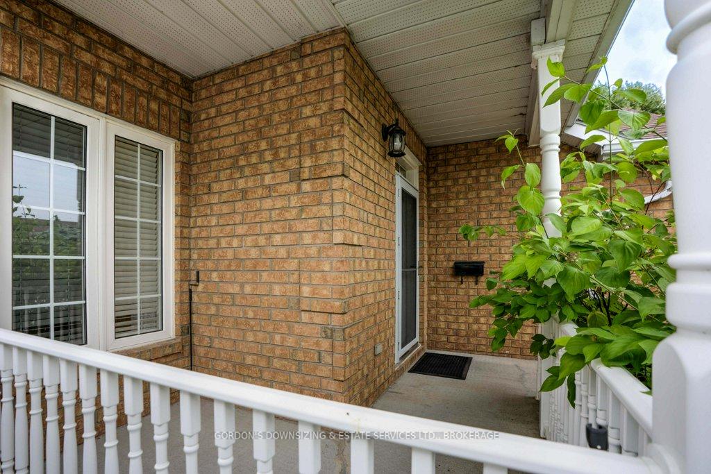 Photo 3 of 303 Cavendish Crescent, Kingston, City Northwest — HOMEH