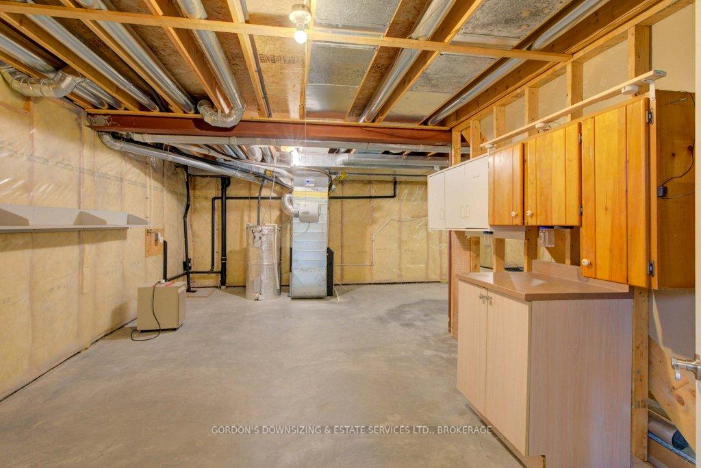 Photo 35 of 303 Cavendish Crescent, Kingston, City Northwest — HOMEH