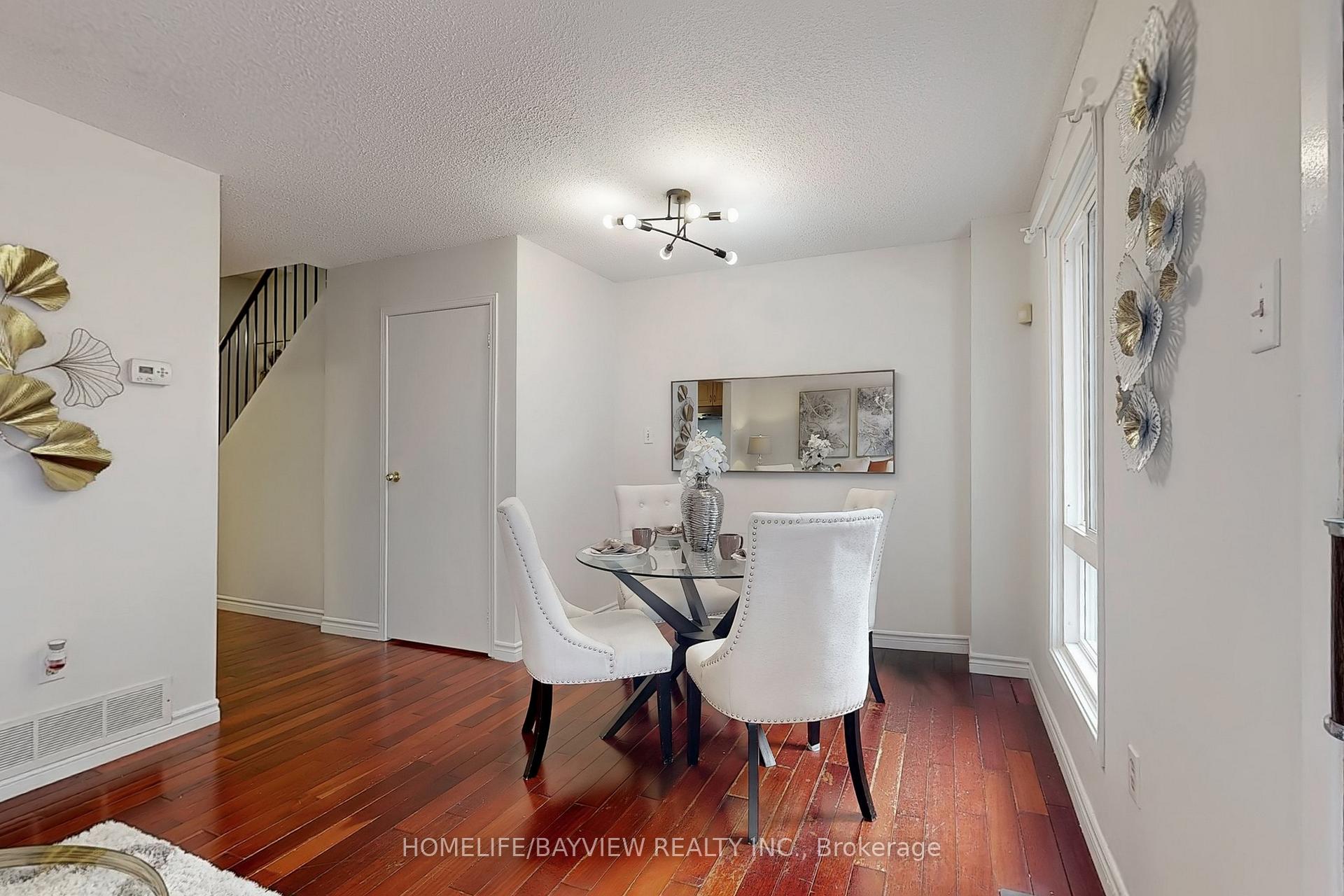 Photo 8 of 140 Ashmore Crescent, Markham, Milliken Mills East — HOMEH